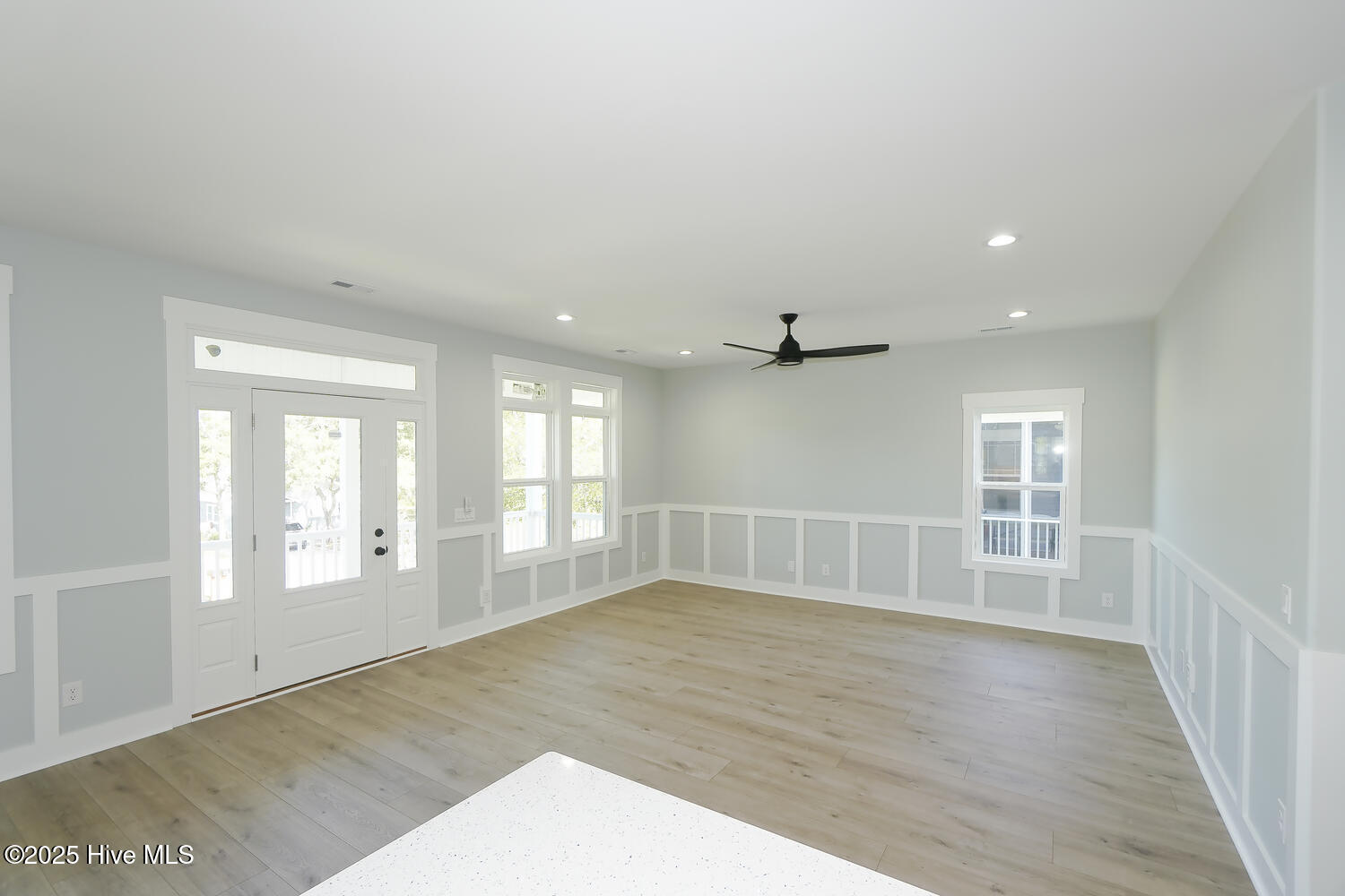 104 Ne 52nd Street Property Photo 11