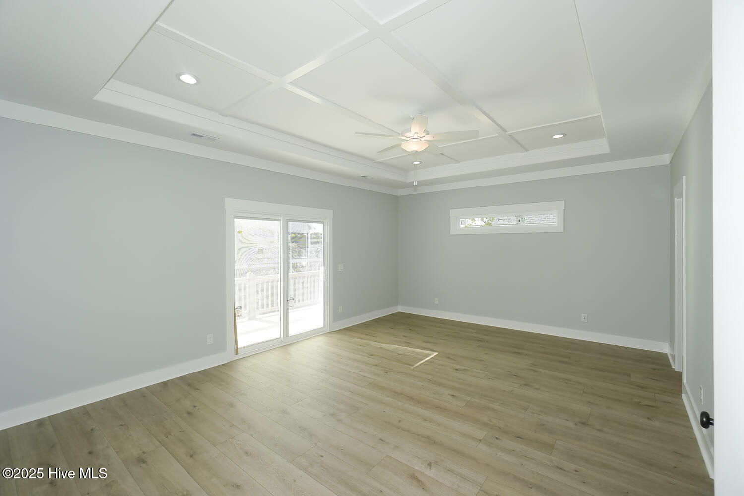 104 Ne 52nd Street Property Photo 17