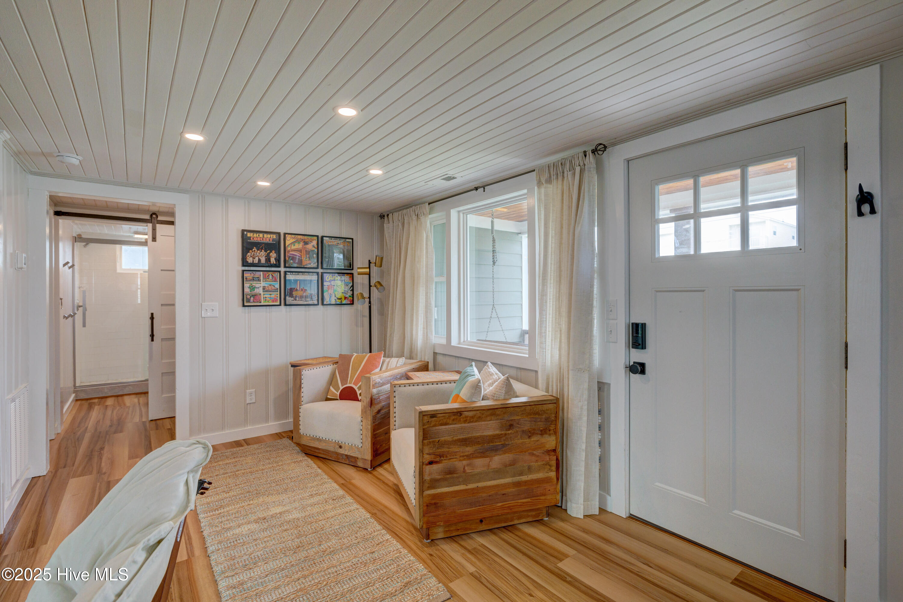 228 Florida Avenue Property Photo 8