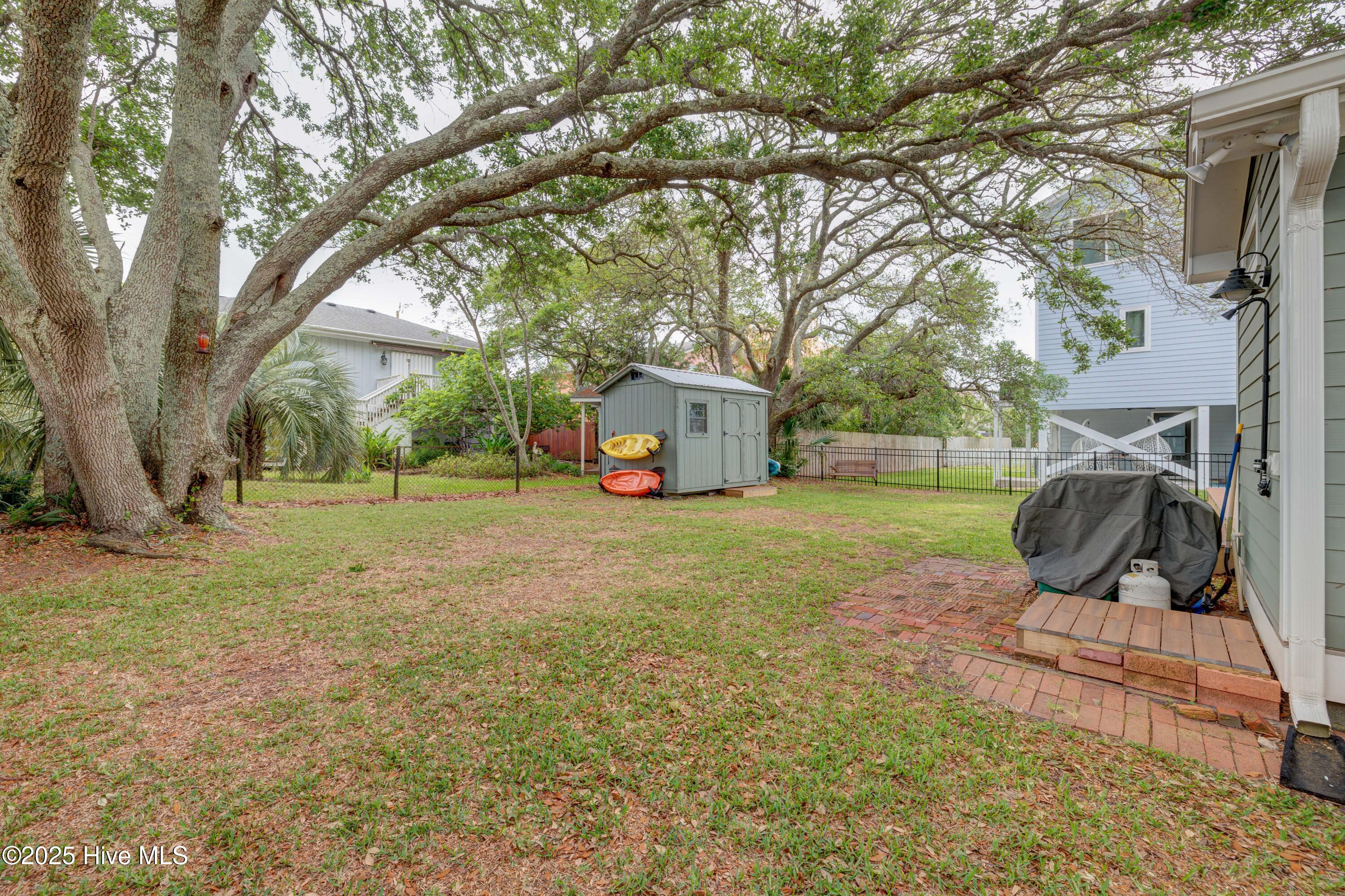 228 Florida Avenue Property Photo 34
