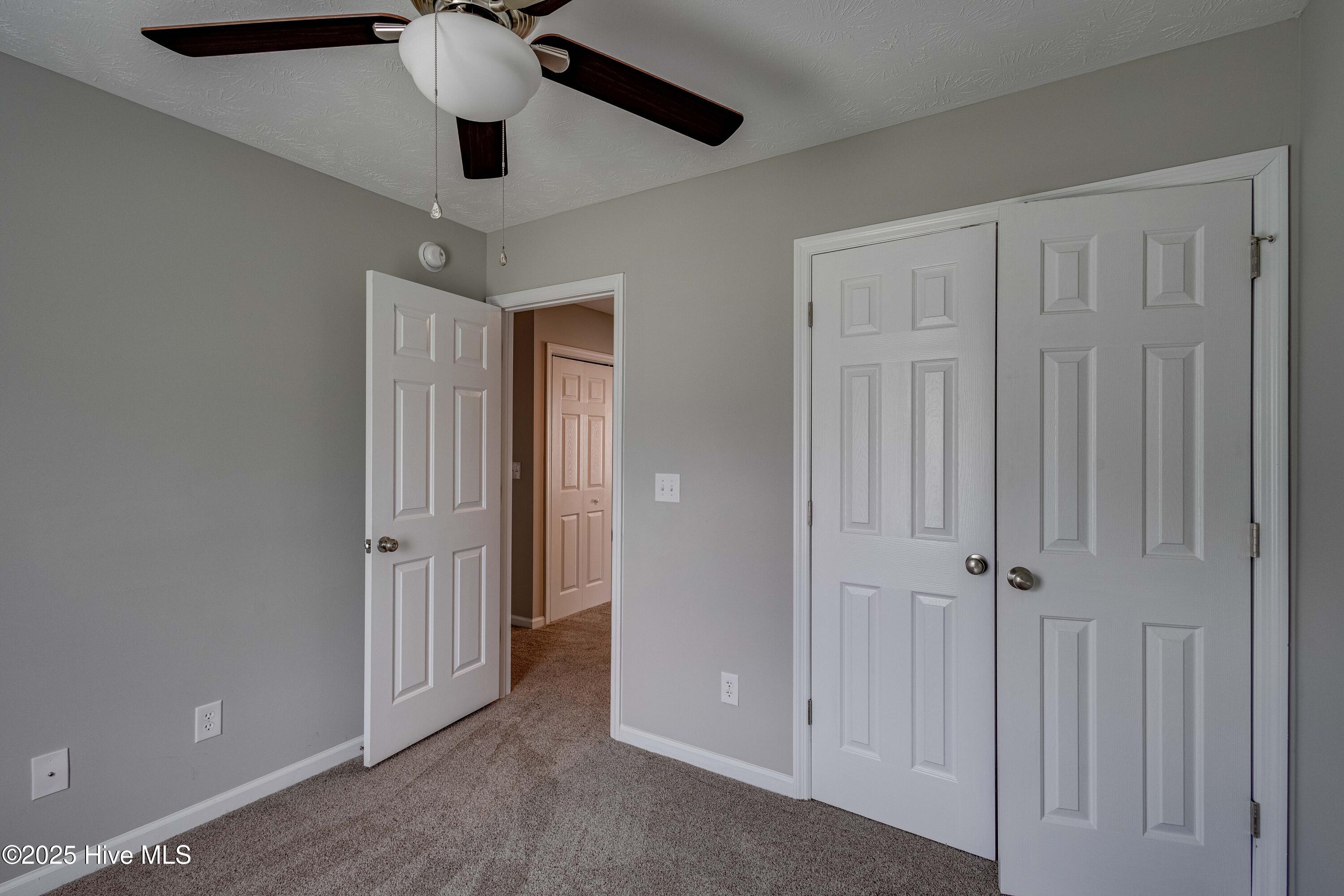 215 Rutherford Way Property Photo 29