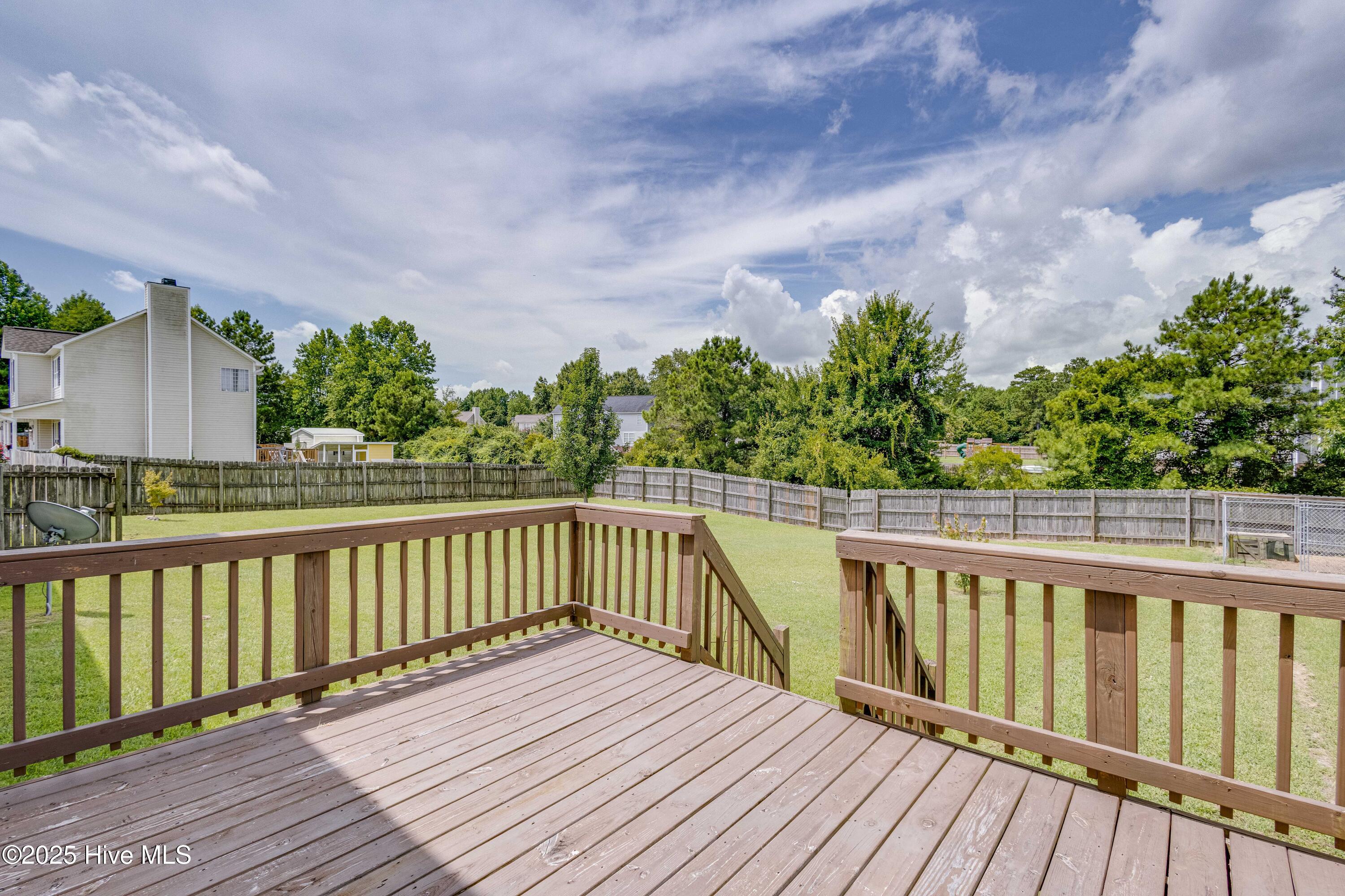 215 Rutherford Way Property Photo 37