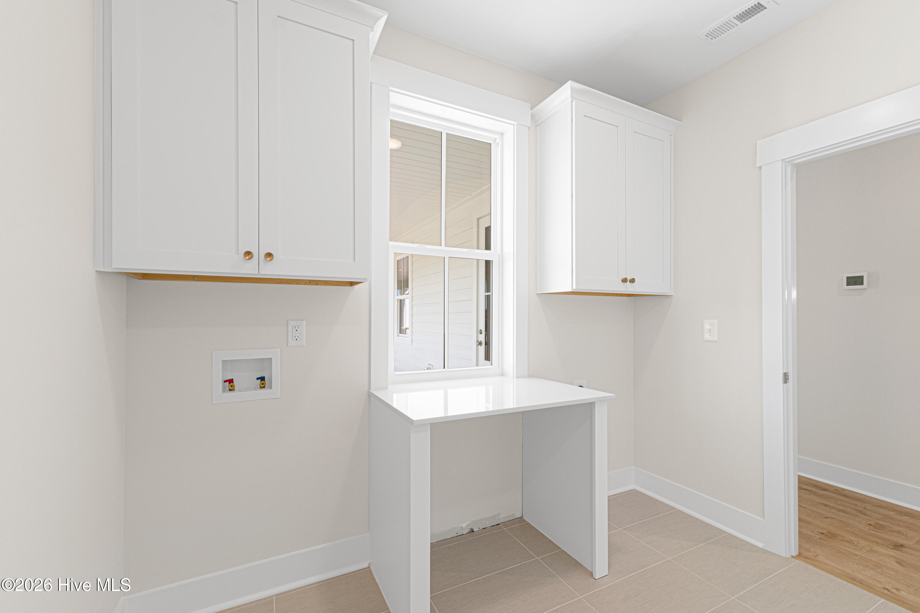 503 Swan Court Property Photo 35