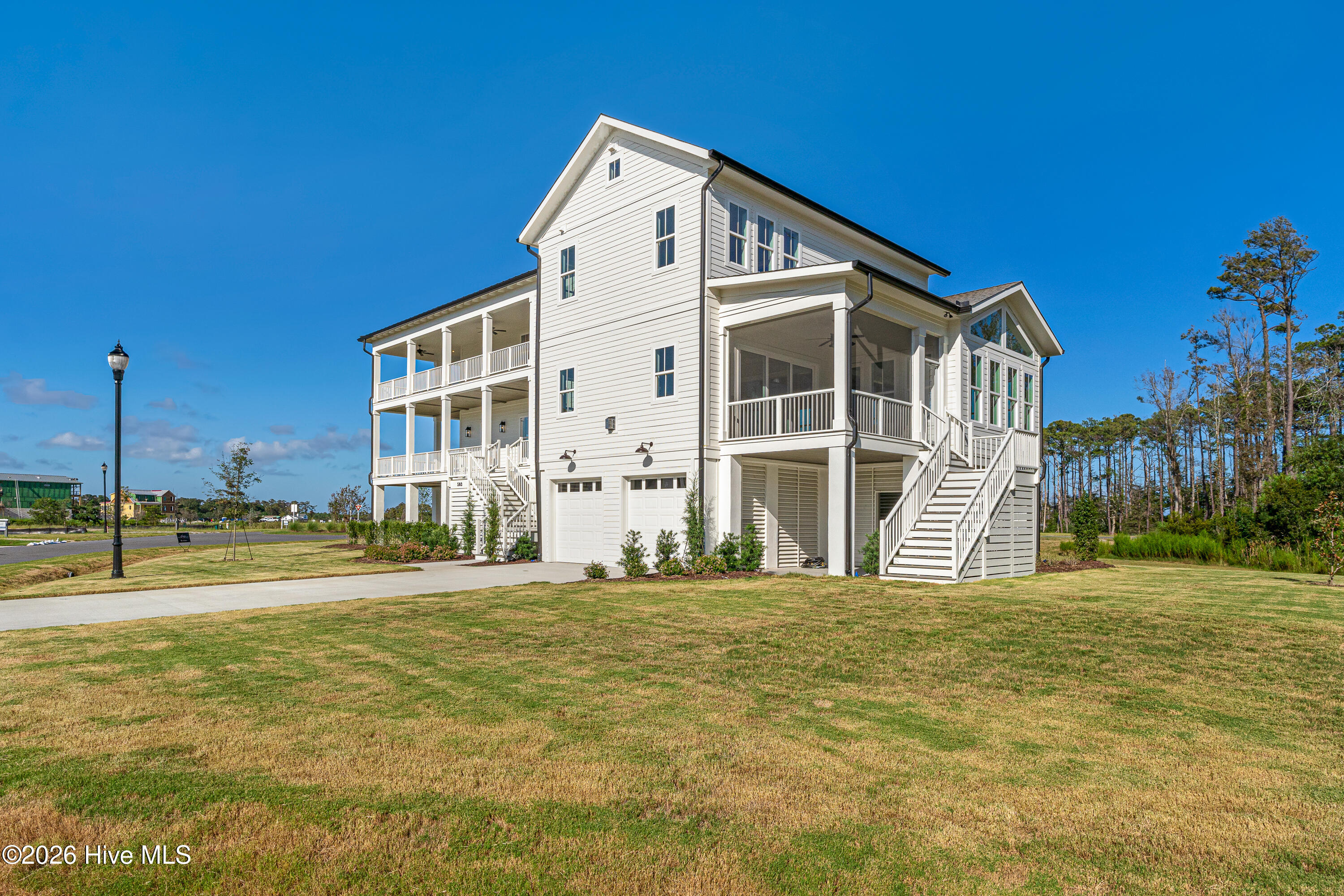 503 Swan Court Property Photo 44
