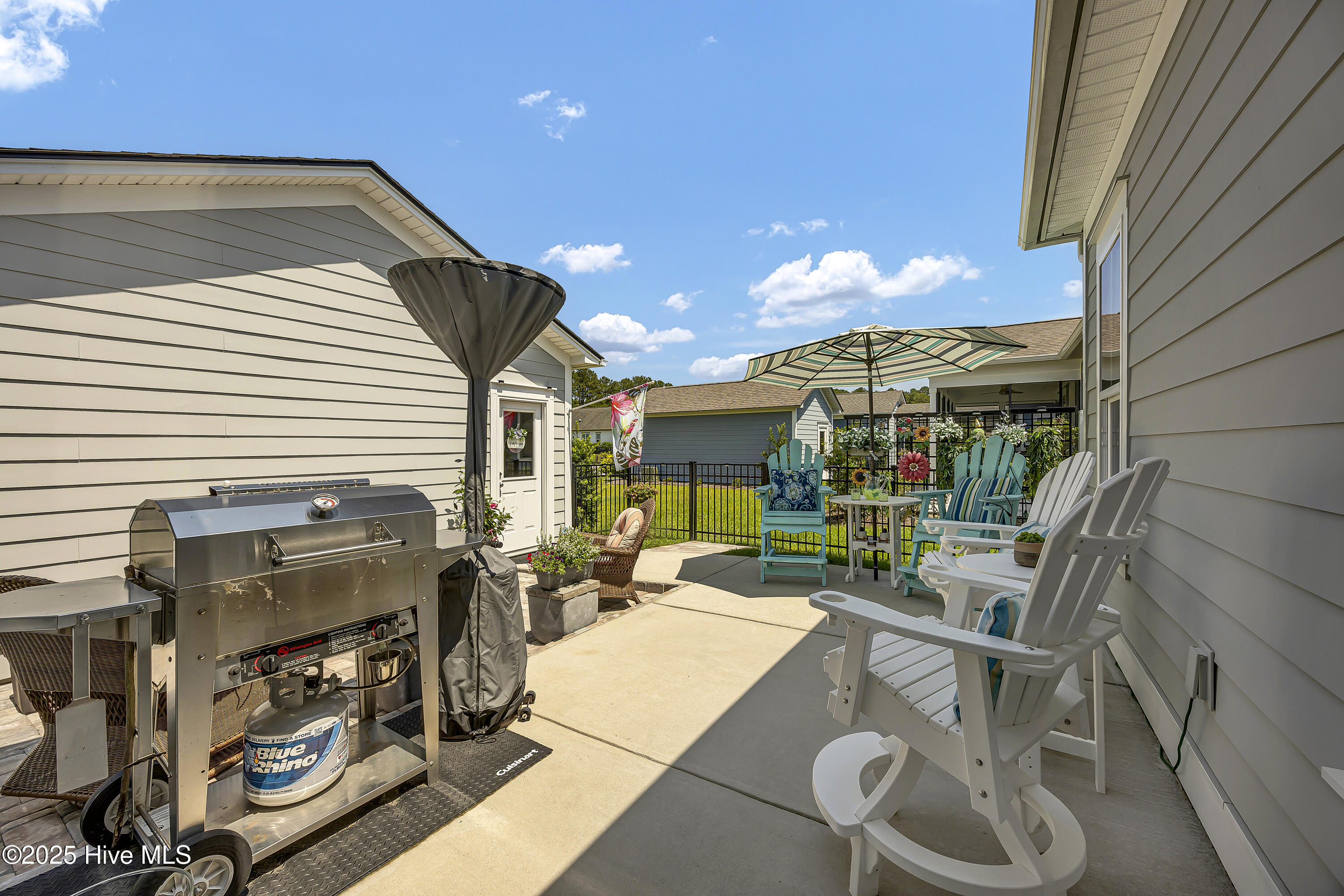 9150 Village Lake Drive Property Photo 42