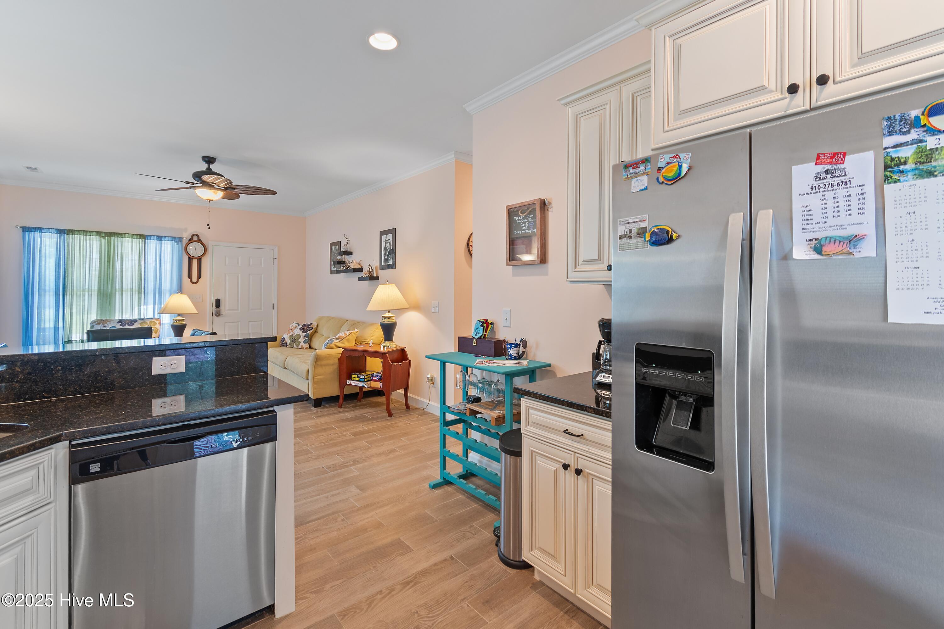 221 Ne 64th Street Property Photo 11