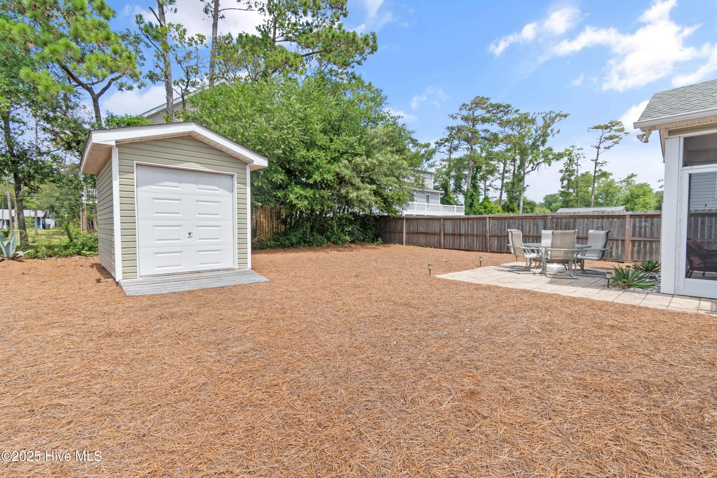 221 Ne 64th Street Property Photo 27