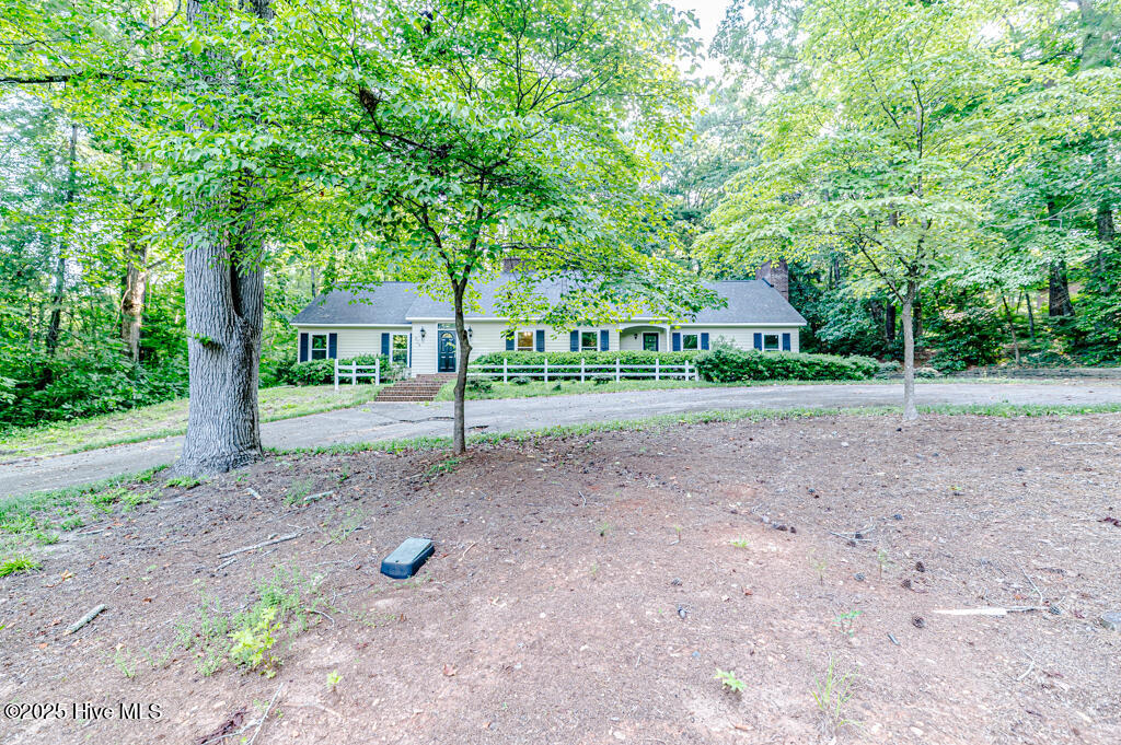 828 Chatham Road Property Photo 2