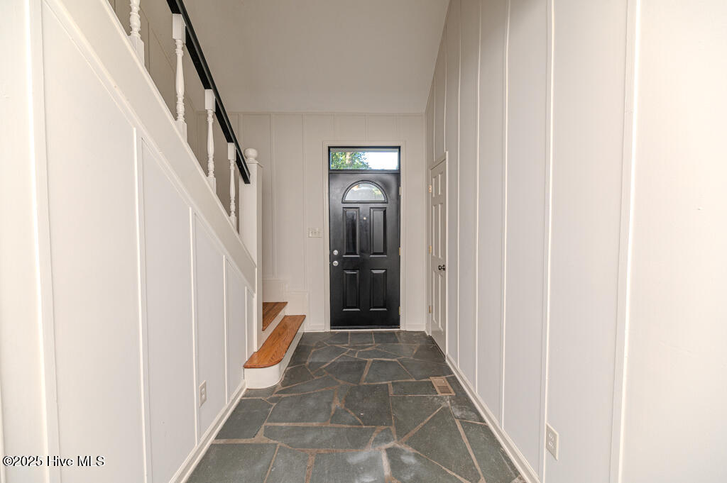 828 Chatham Road Property Photo 3