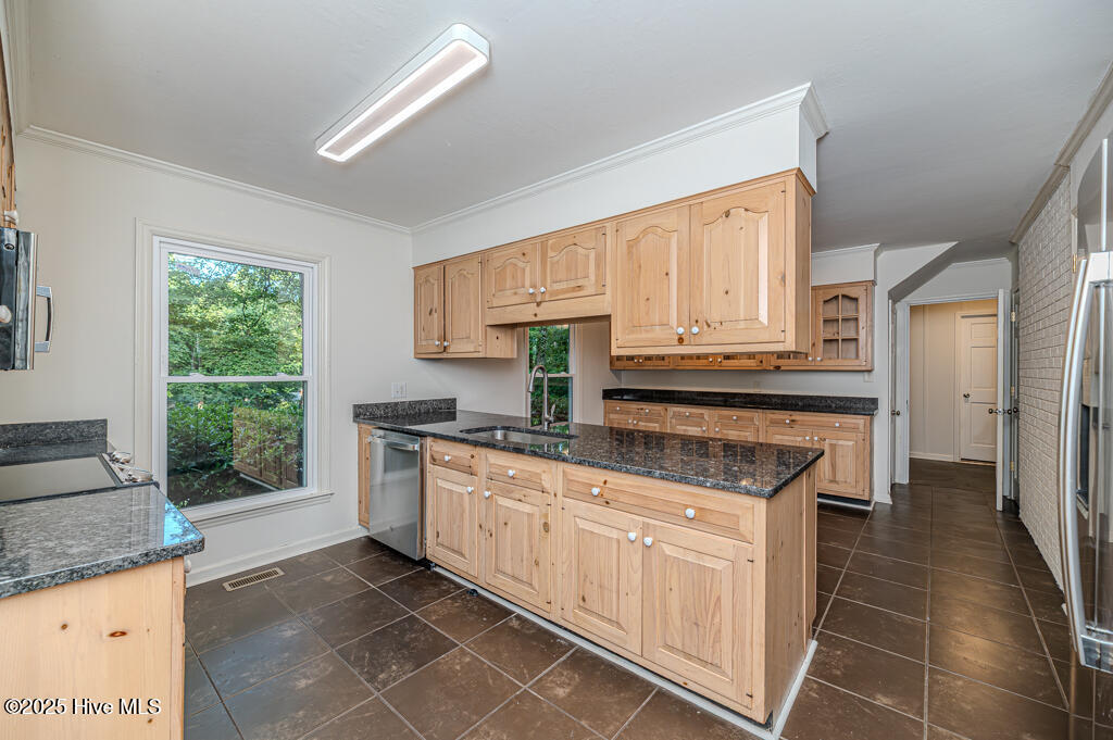 828 Chatham Road Property Photo 12