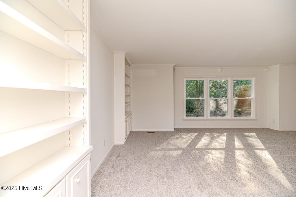 828 Chatham Road Property Photo 12