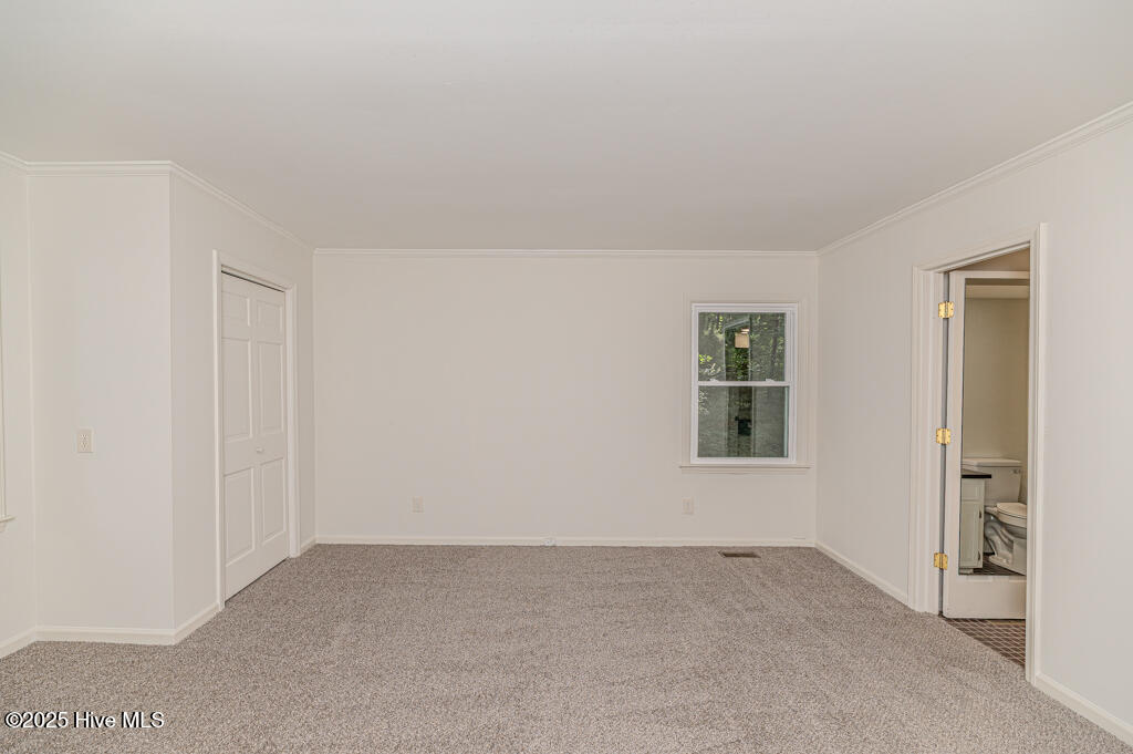 828 Chatham Road Property Photo 27