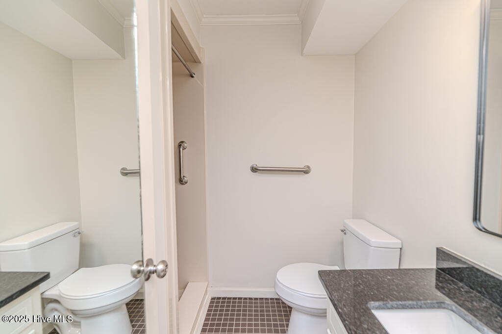 828 Chatham Road Property Photo 33