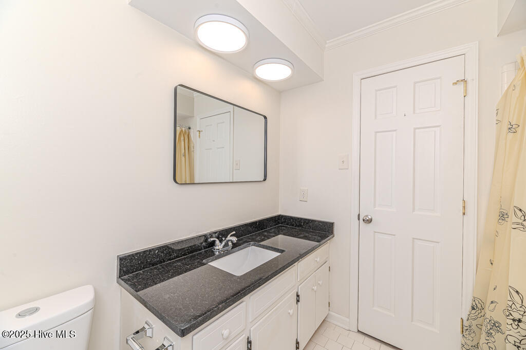 828 Chatham Road Property Photo 35
