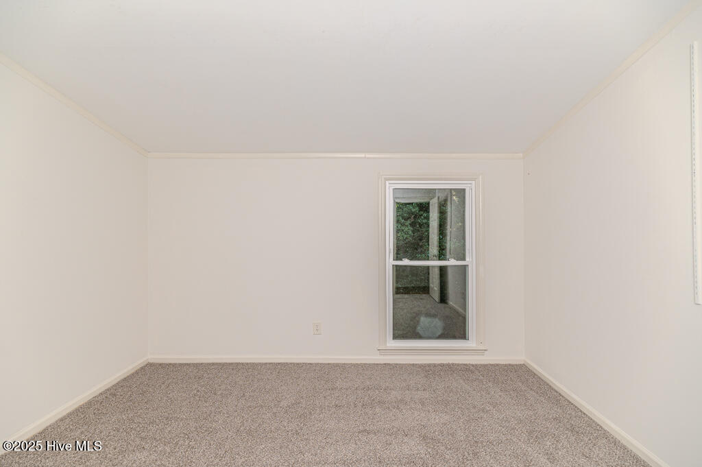 828 Chatham Road Property Photo 38