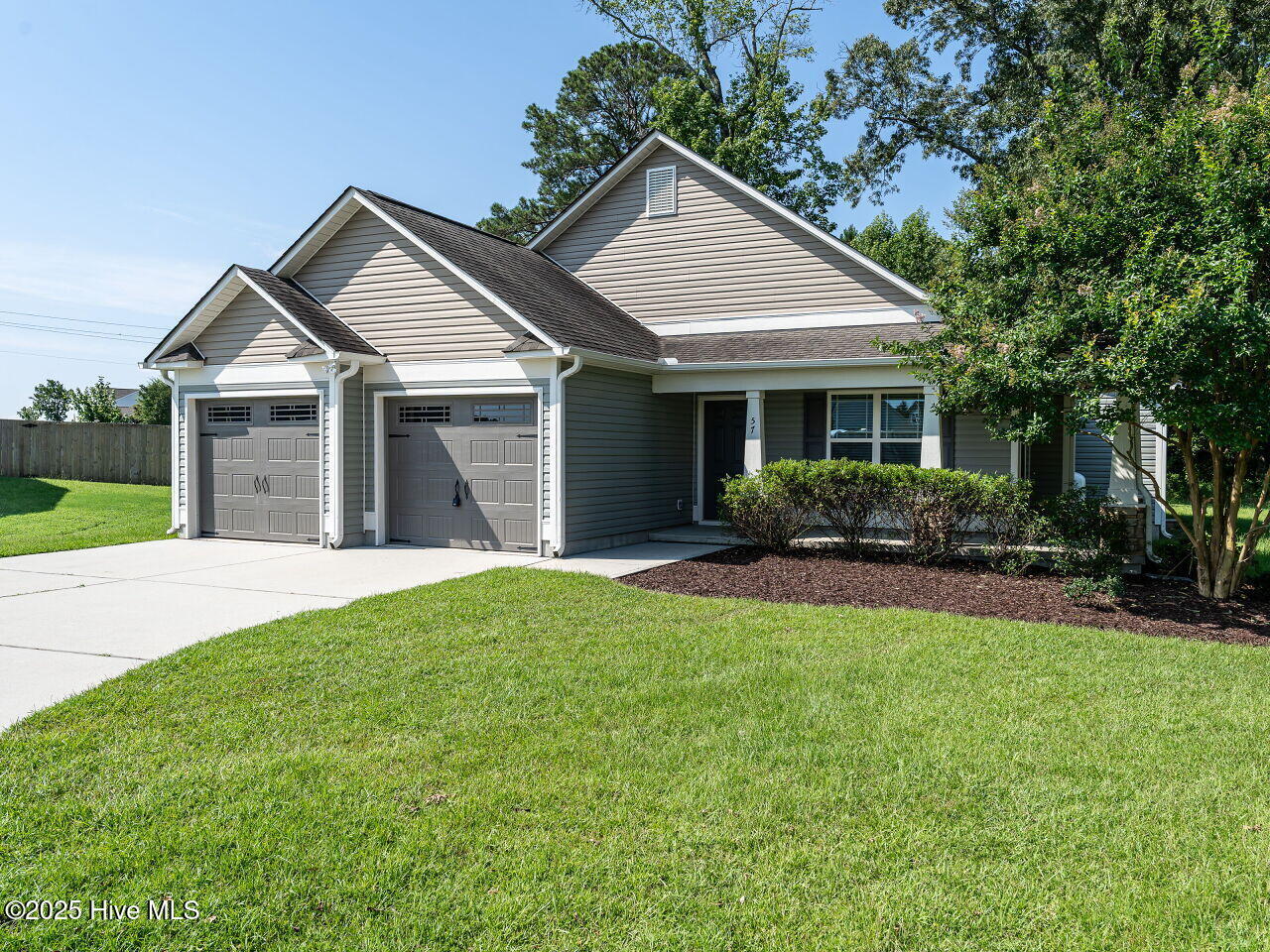 57 Pompano Lane Property Photo 2