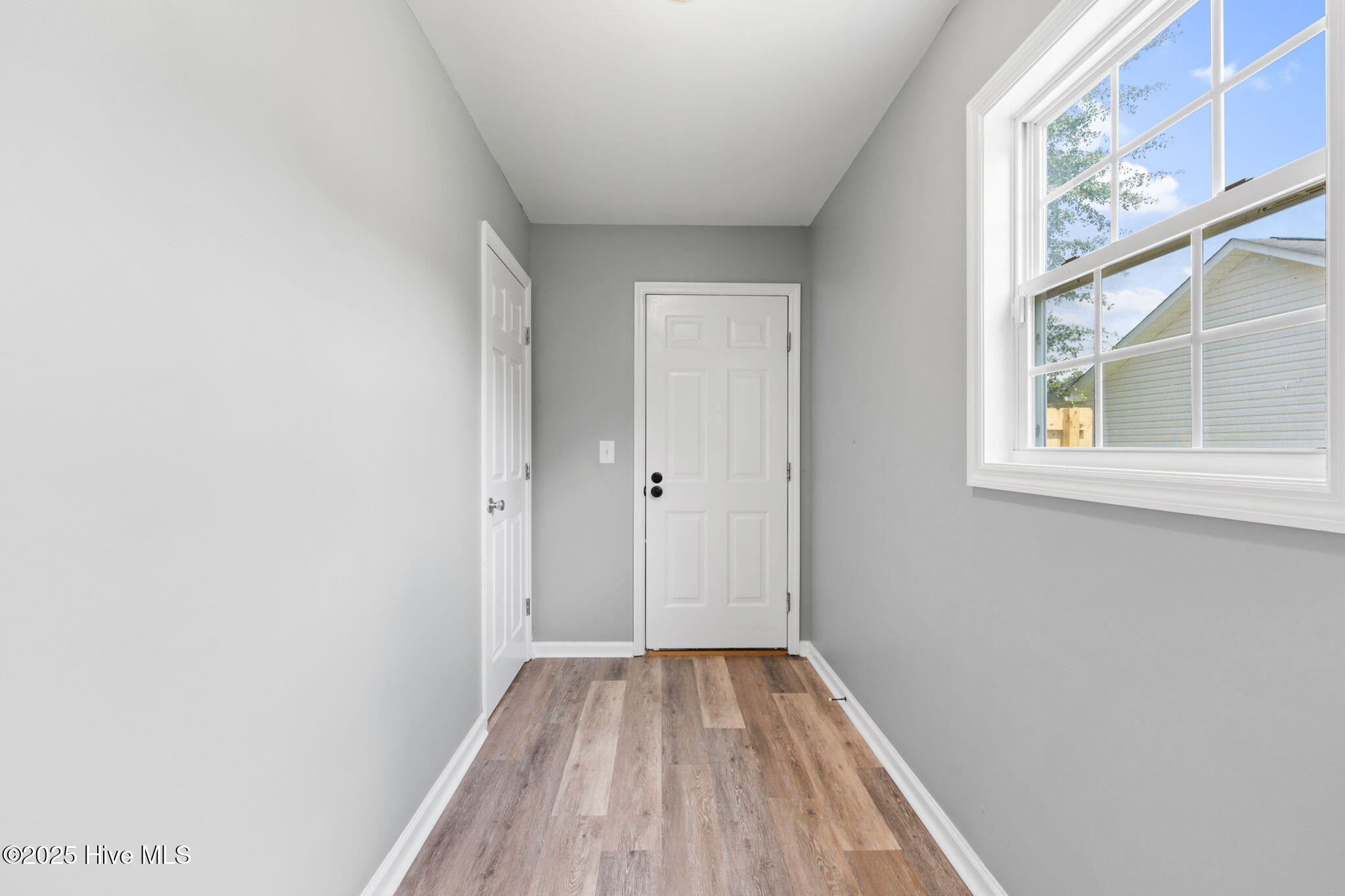 308 Snow Bell Court Property Photo 17