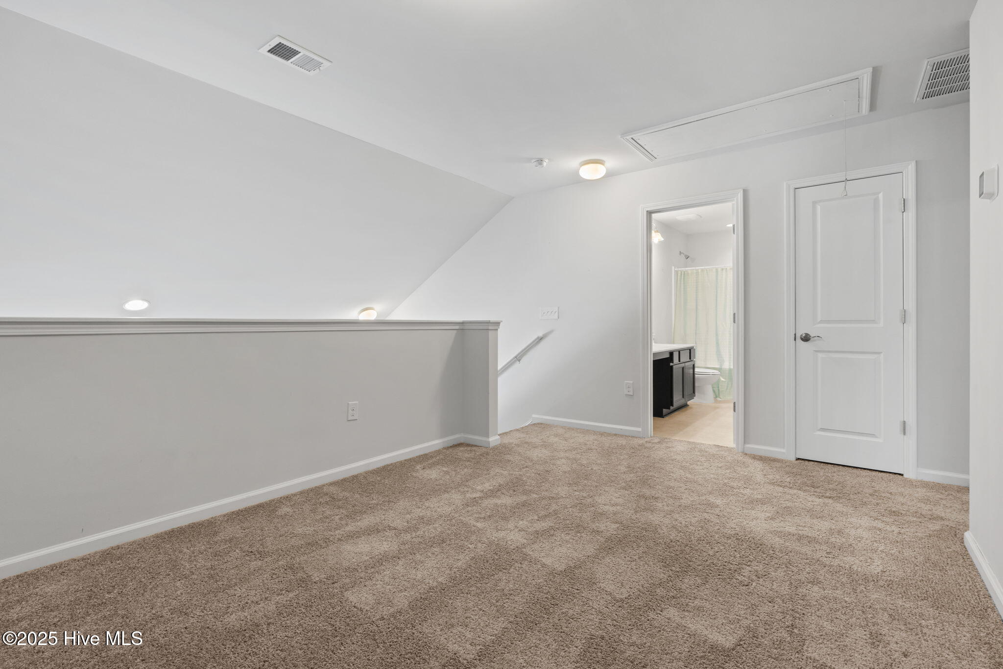 146 Freeboard Lane Property Photo 23