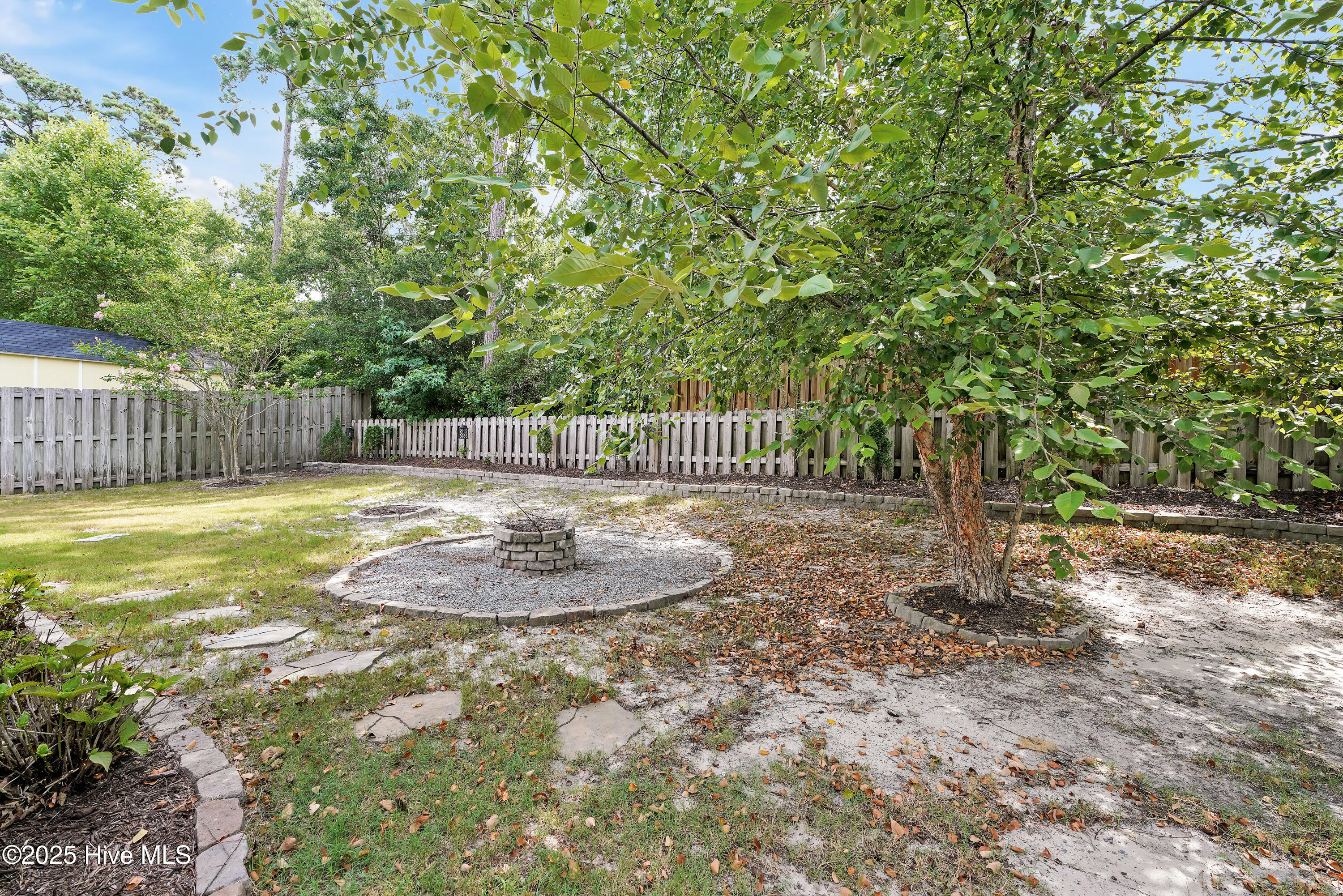 112 Collins Way Property Photo 39