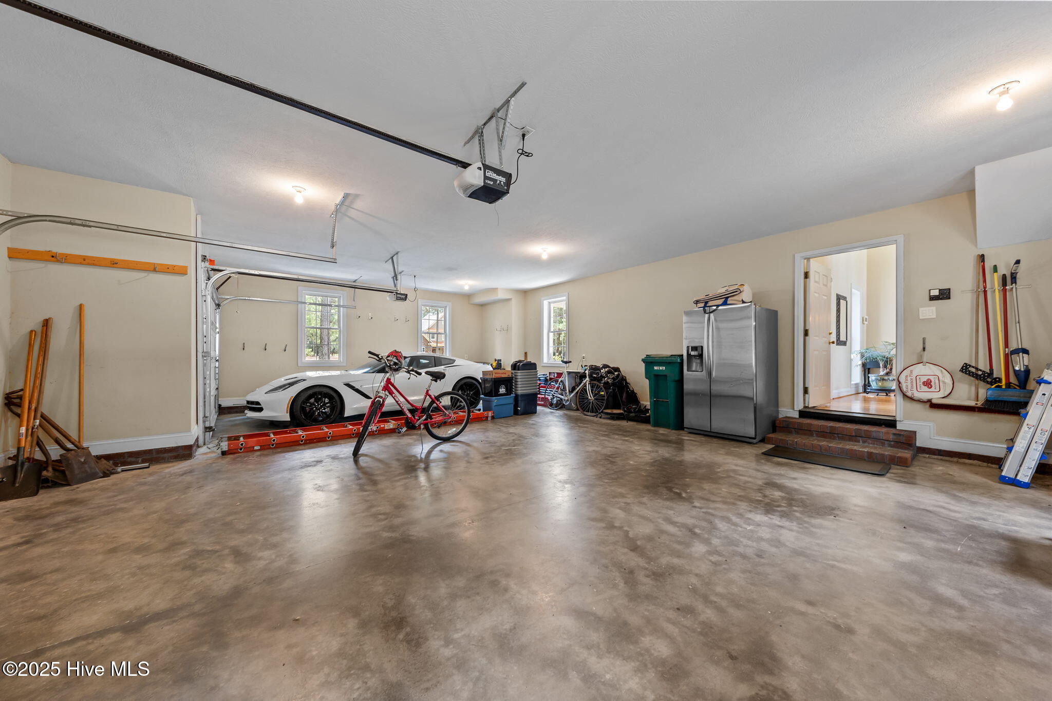 12 Lasswade Drive Property Photo 15