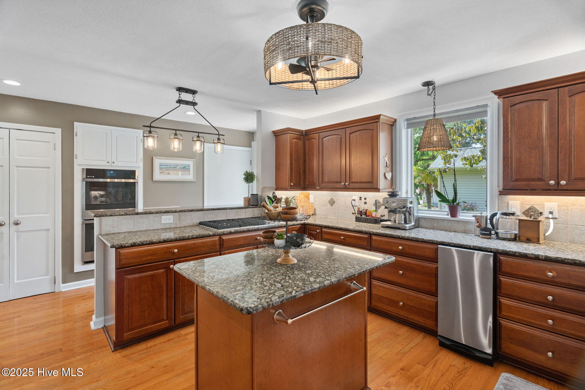 208 Outrigger Road Property Photo 19