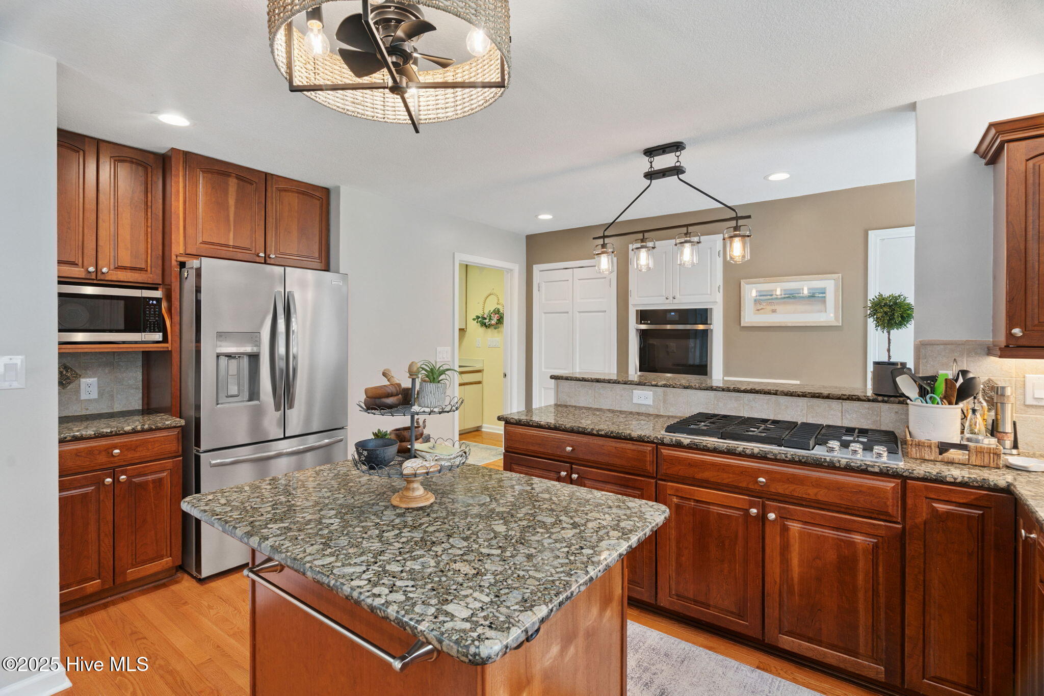 208 Outrigger Road Property Photo 22