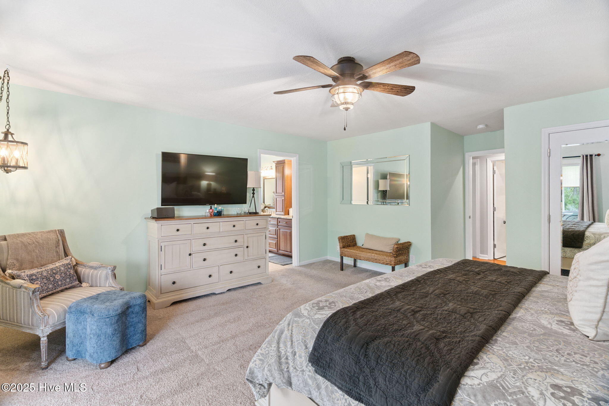 208 Outrigger Road Property Photo 31