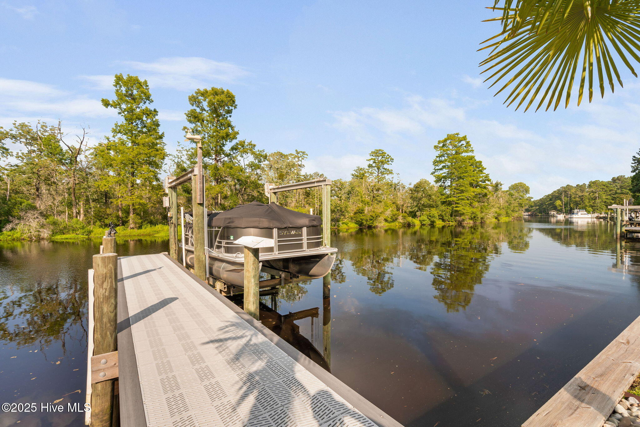 208 Outrigger Road Property Photo 51