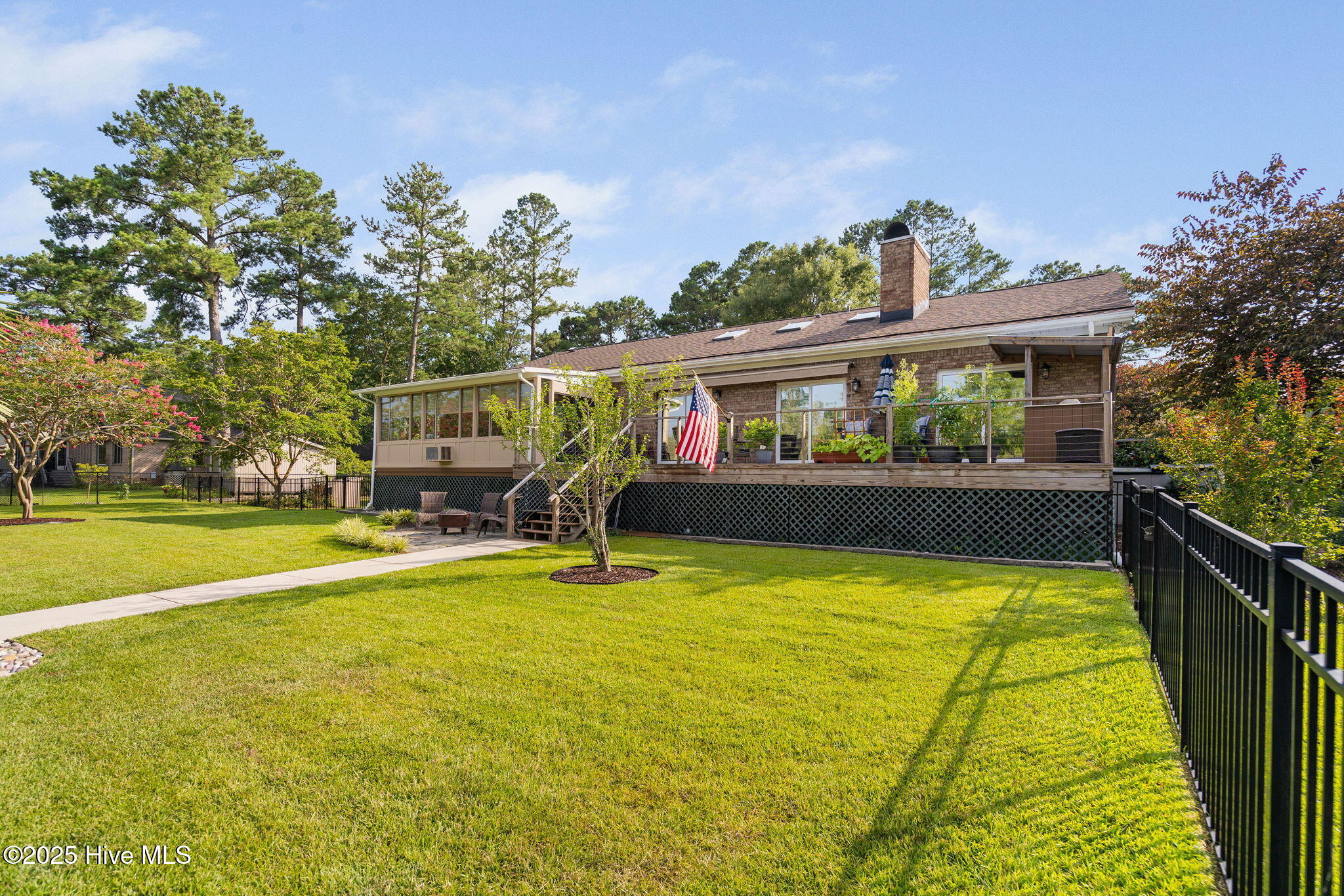 208 Outrigger Road Property Photo 57