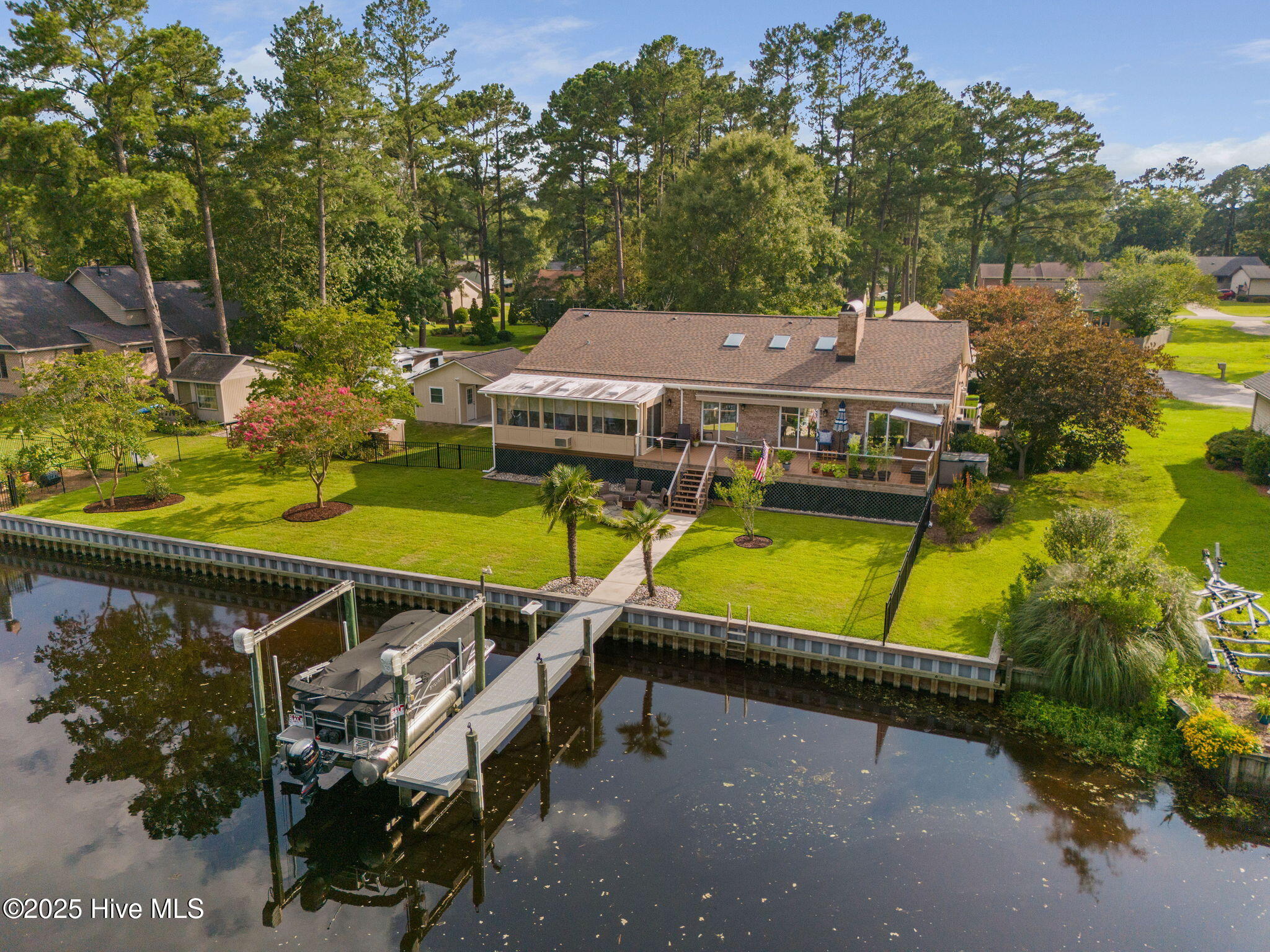 208 Outrigger Road Property Photo 67