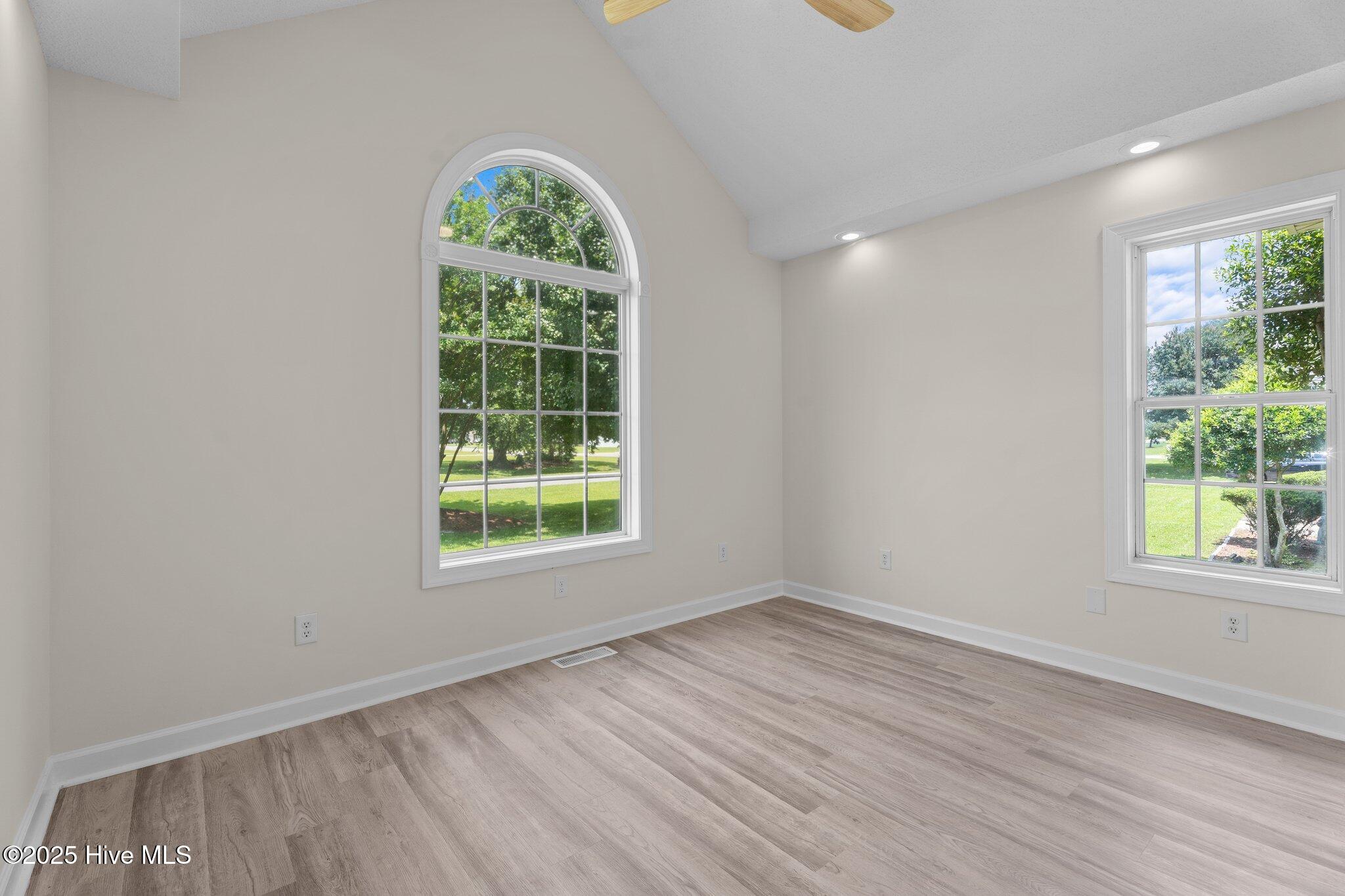 400 Adler Lane Property Photo 8