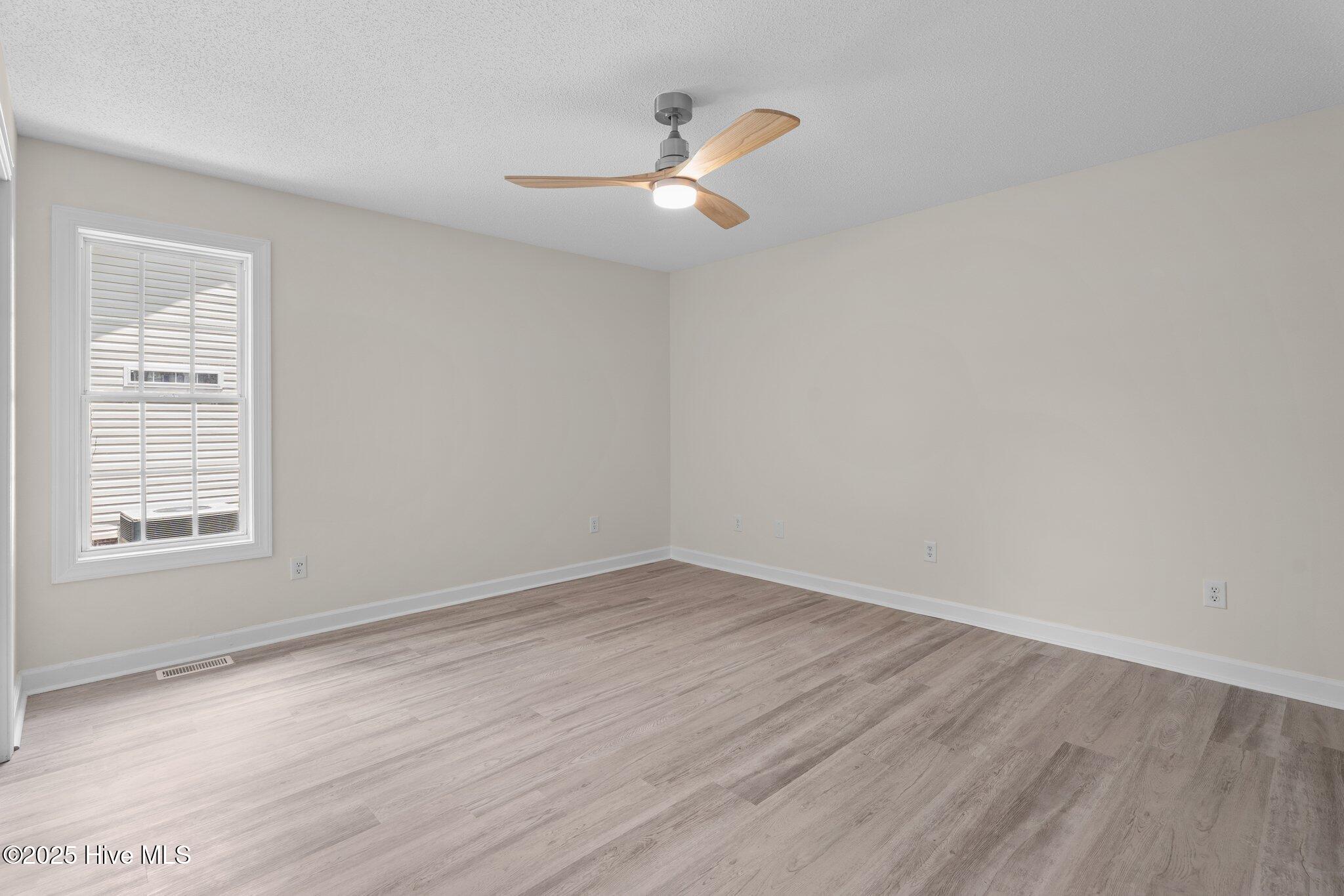 400 Adler Lane Property Photo 10