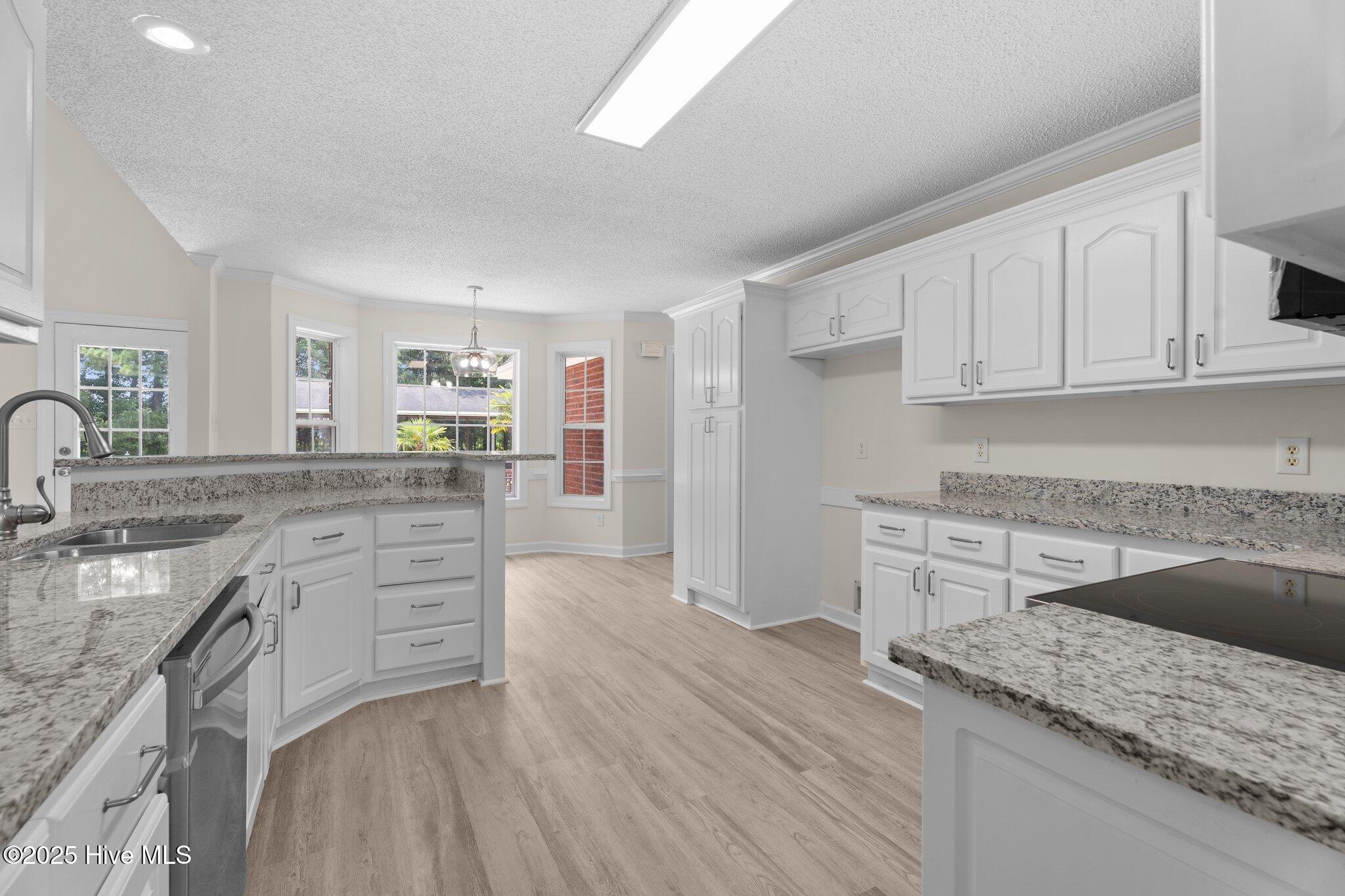 400 Adler Lane Property Photo 18