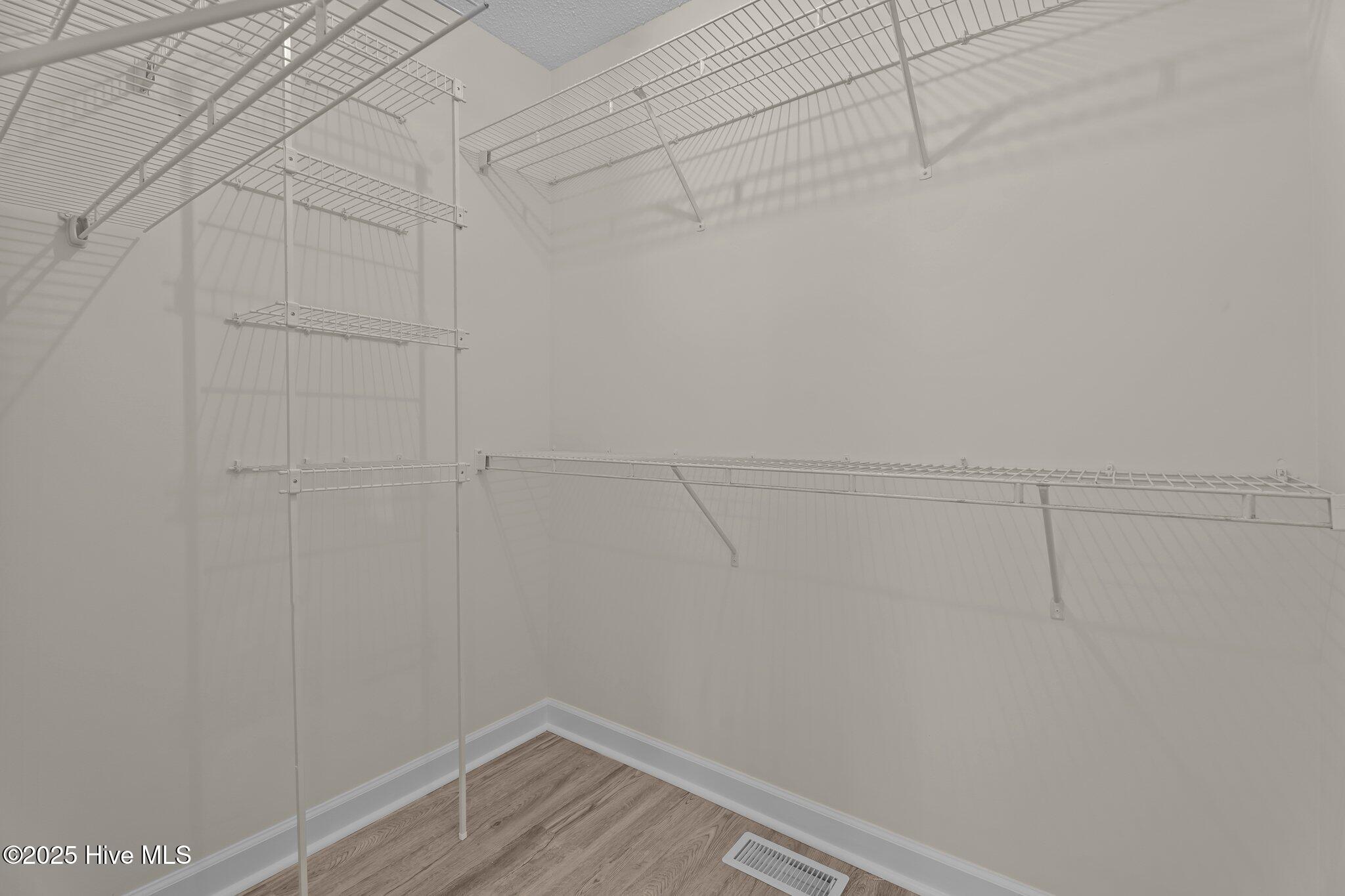 400 Adler Lane Property Photo 29