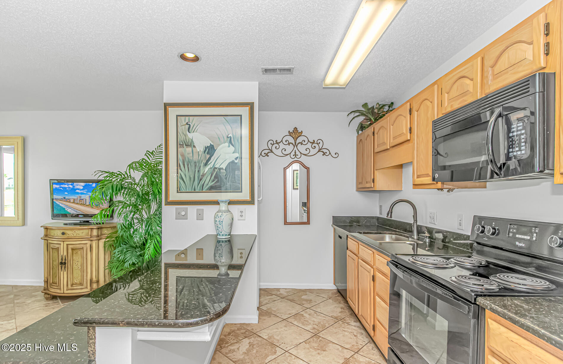 219 Double Eagle Drive # F-1 Property Photo 6