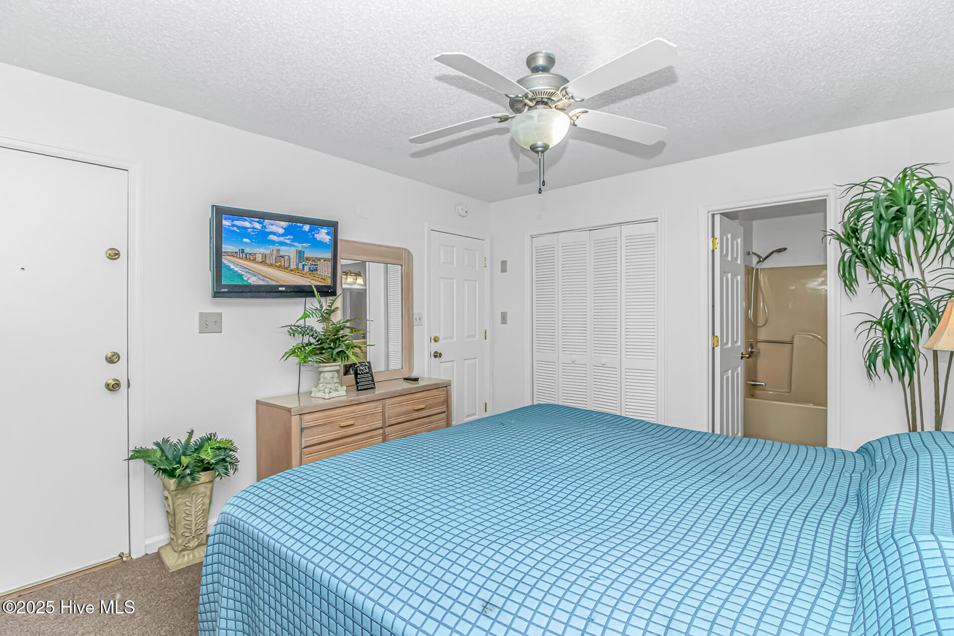 219 Double Eagle Drive # F-1 Property Photo 18