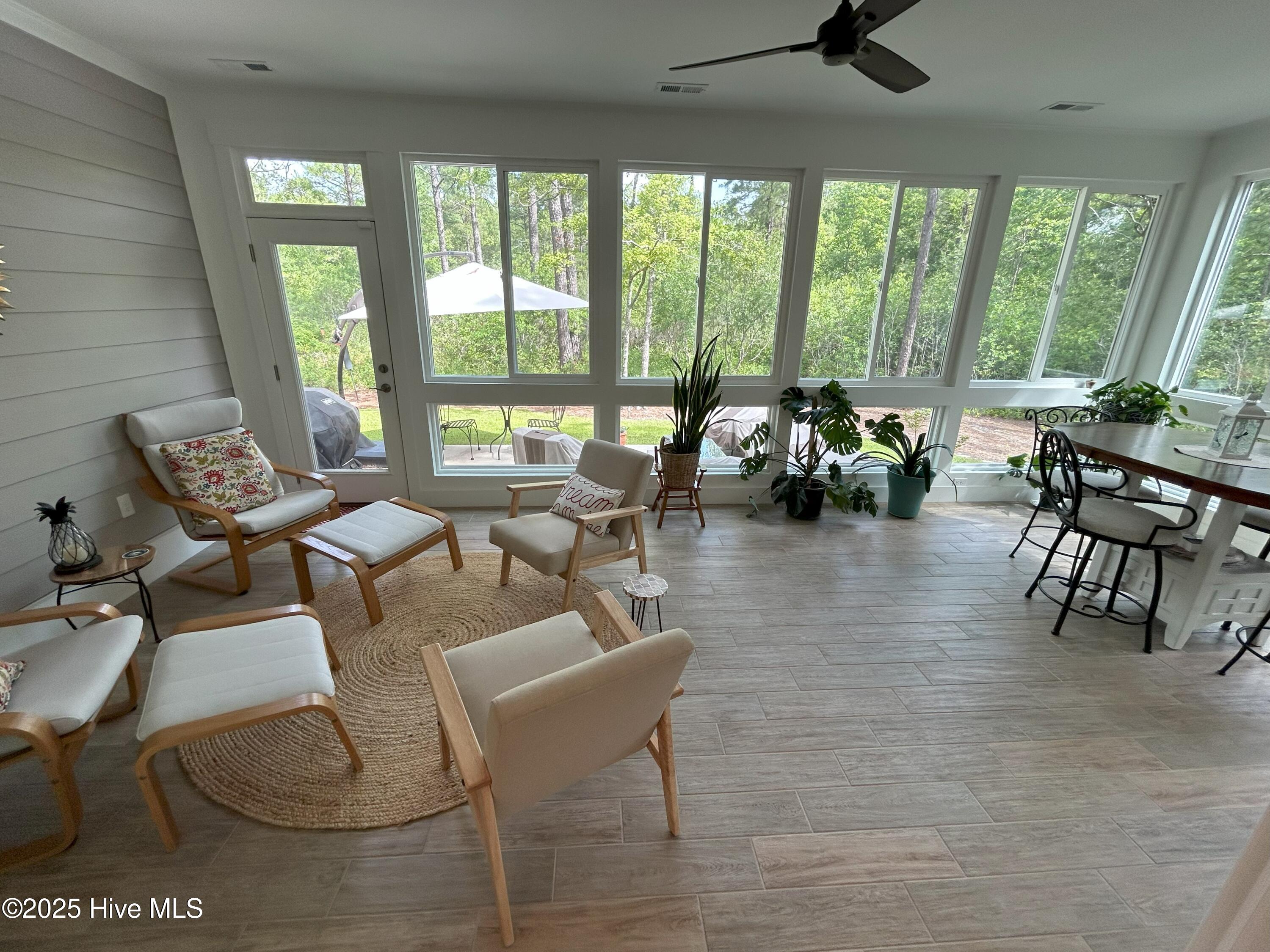 9396 Bar Harbour Way Property Photo 23