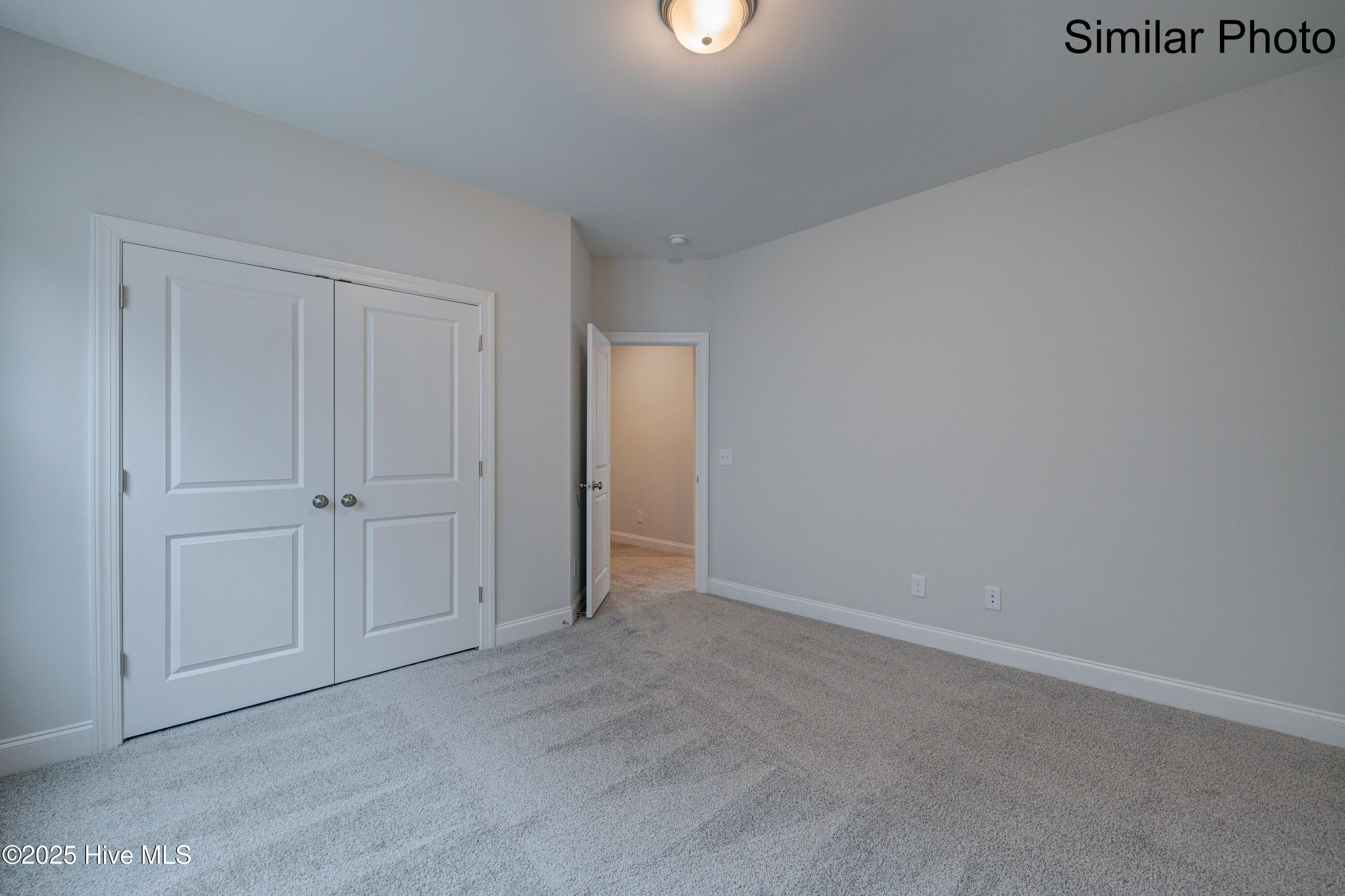 102 Lennox Lane Property Photo 28