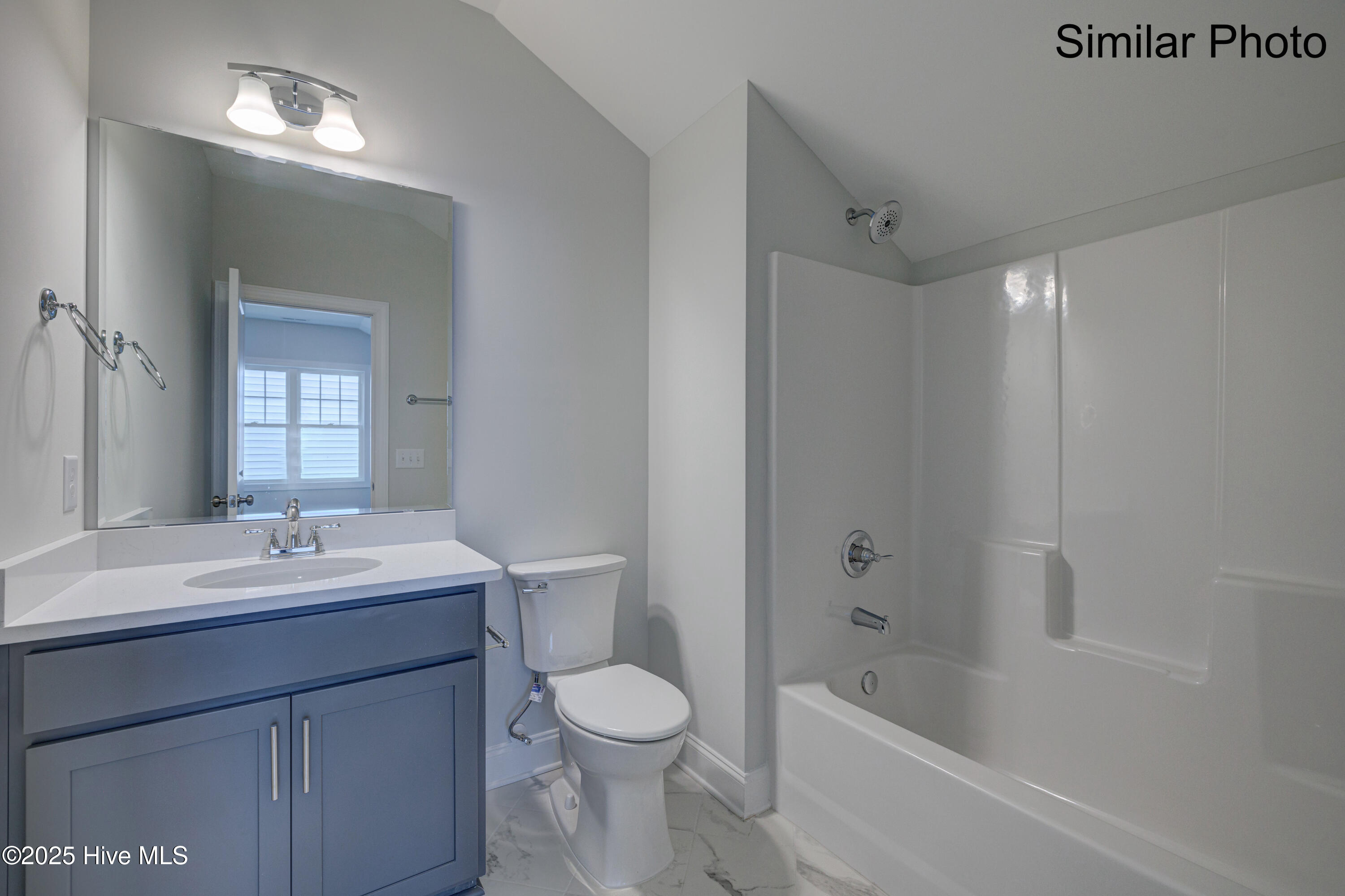 102 Lennox Lane Property Photo 33