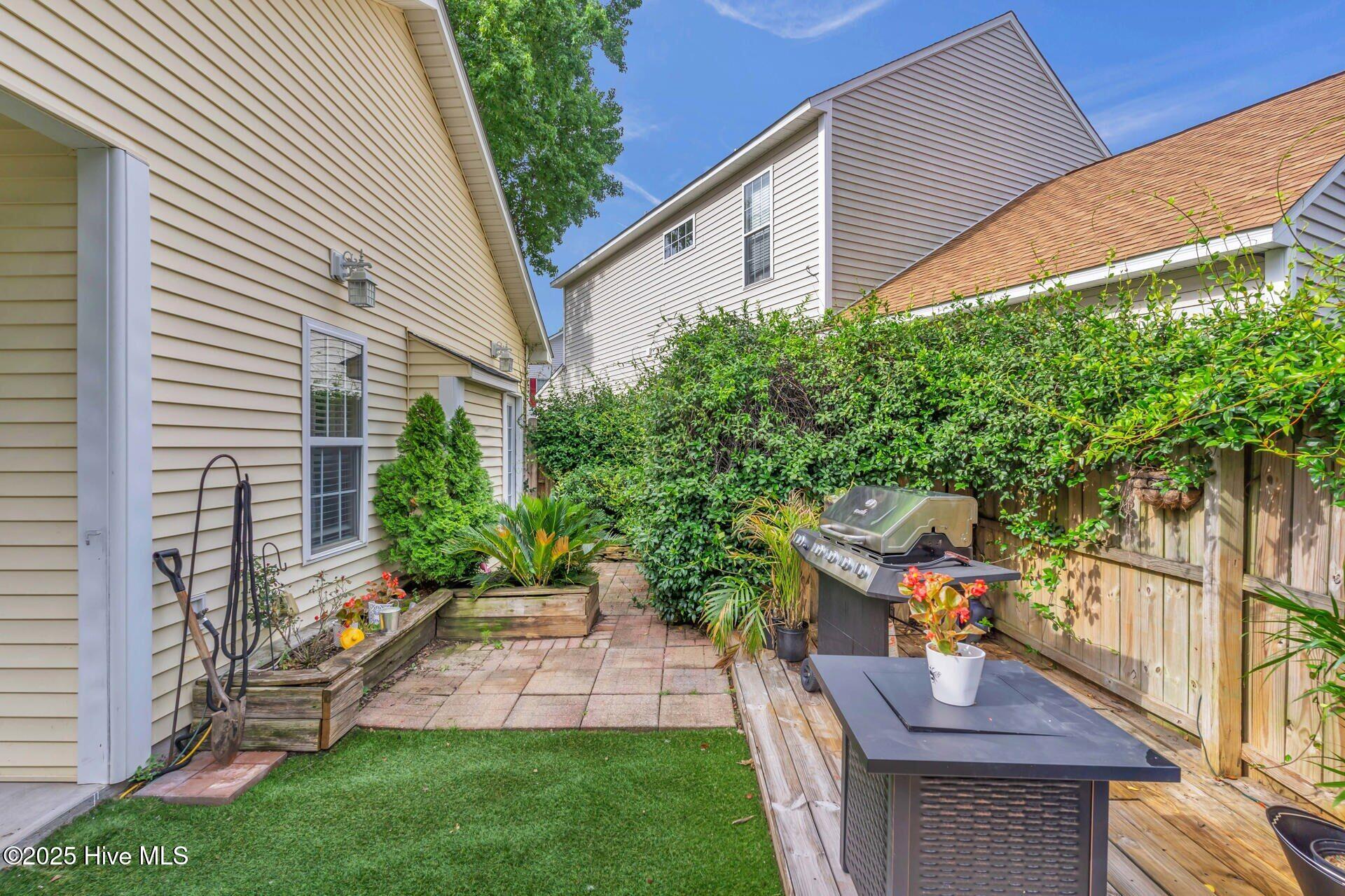 7322 Cassimir Place Property Photo 36