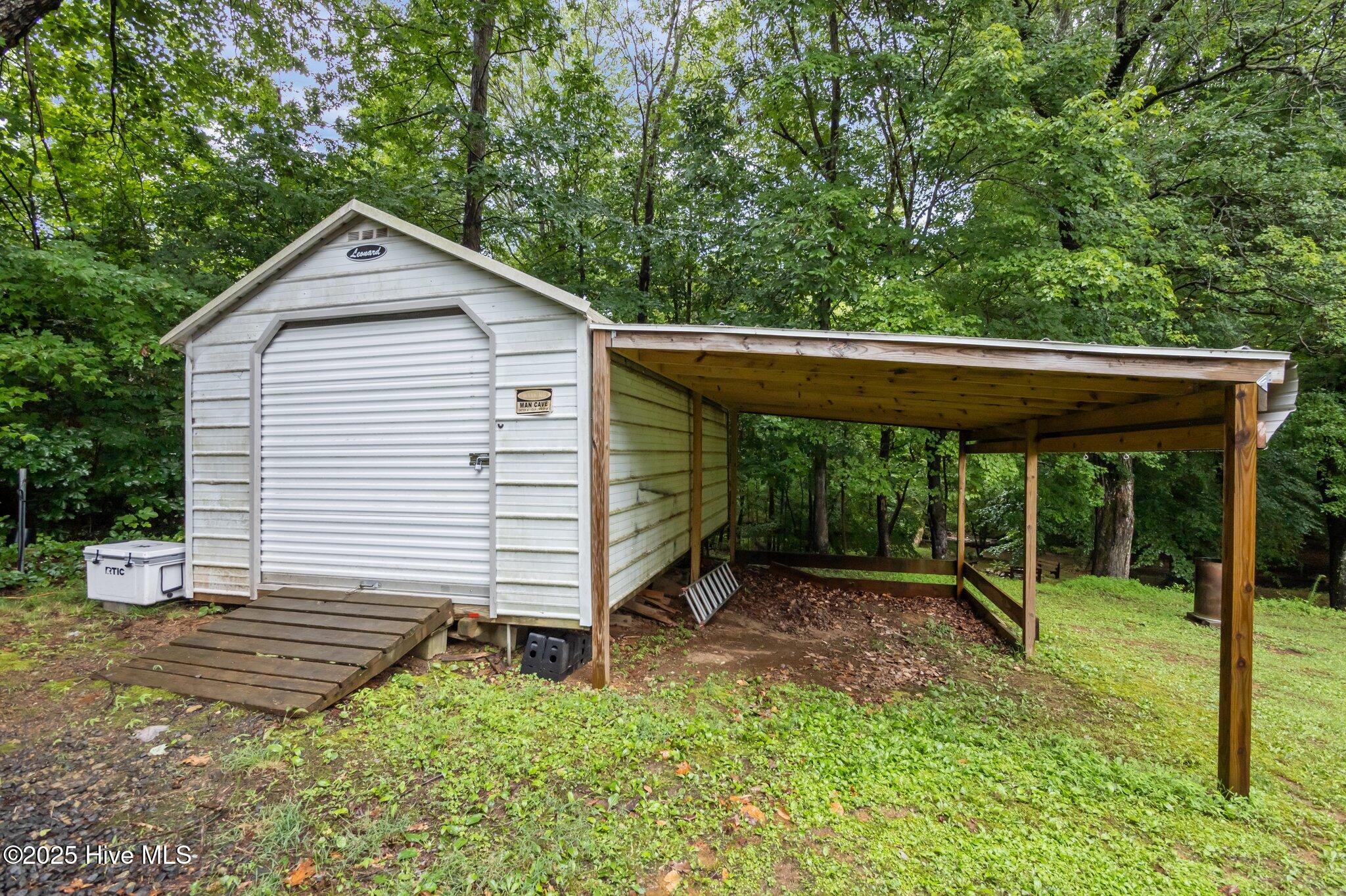 544 Duke Drive Property Photo 19
