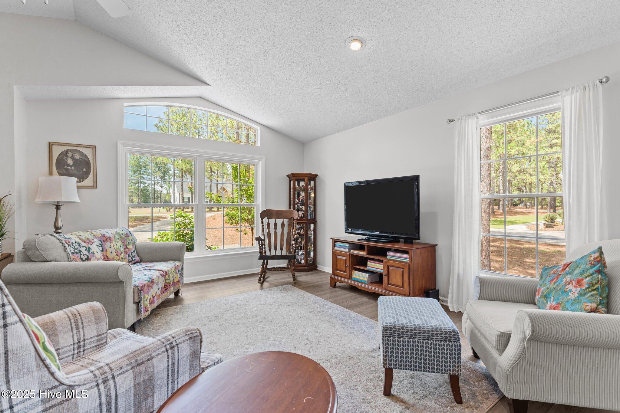 145 Devonshire Avenue Property Photo 7