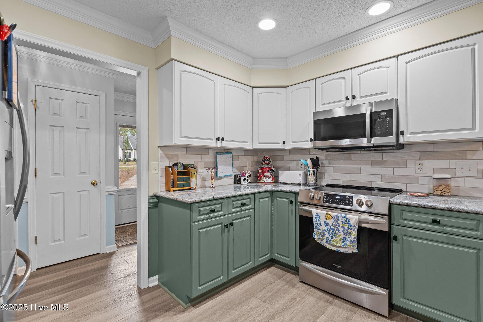 145 Devonshire Avenue Property Photo 17