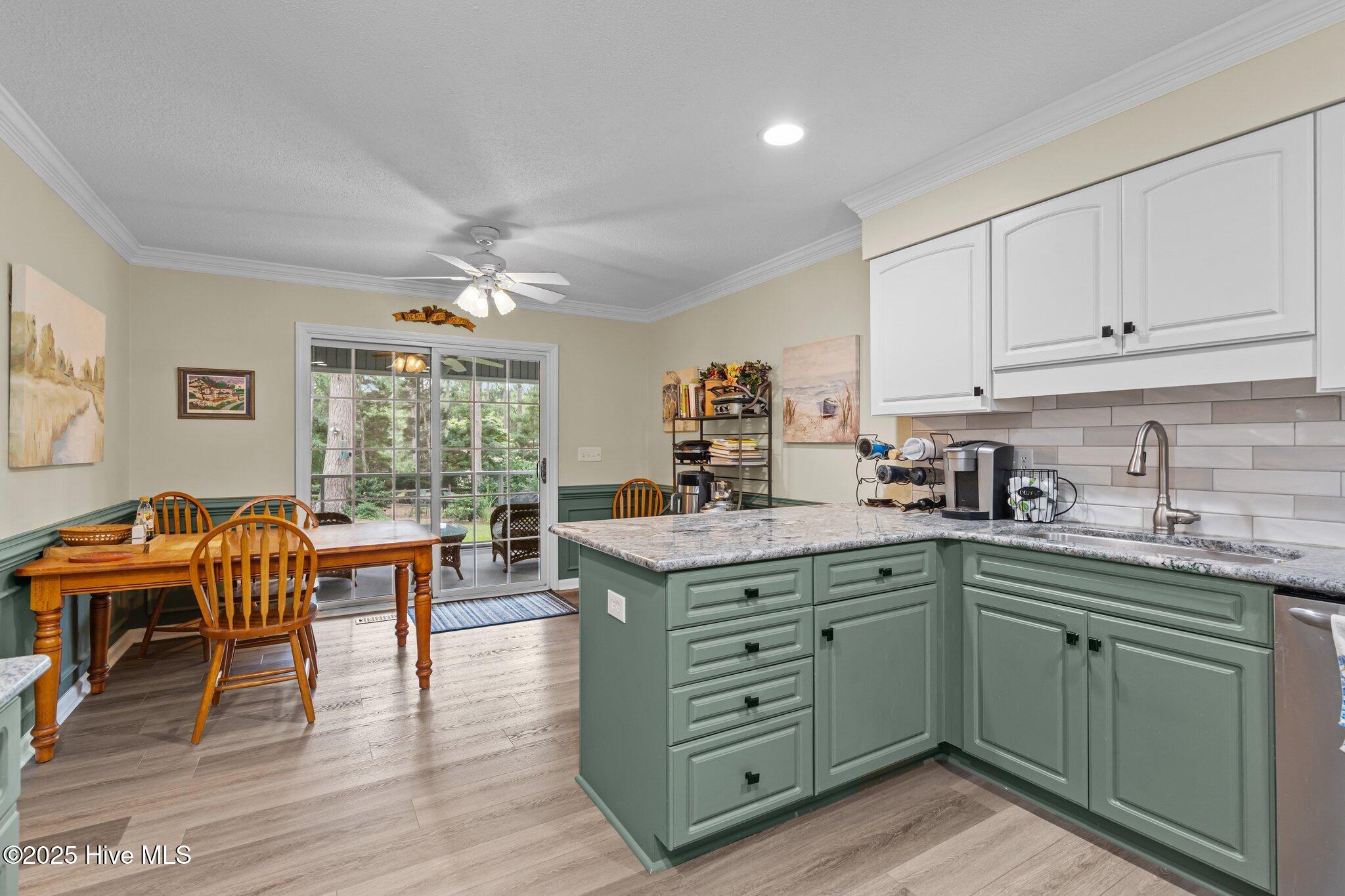 145 Devonshire Avenue Property Photo 18