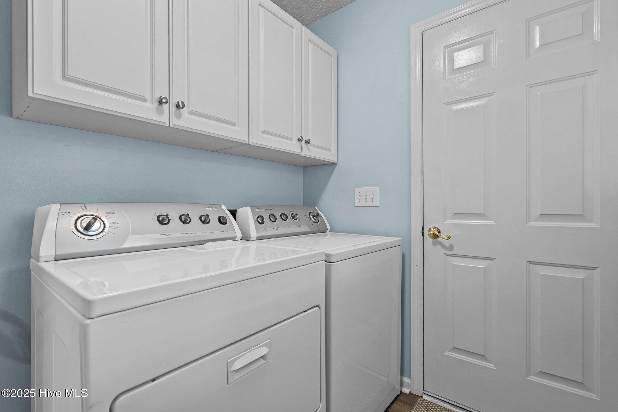 145 Devonshire Avenue Property Photo 33