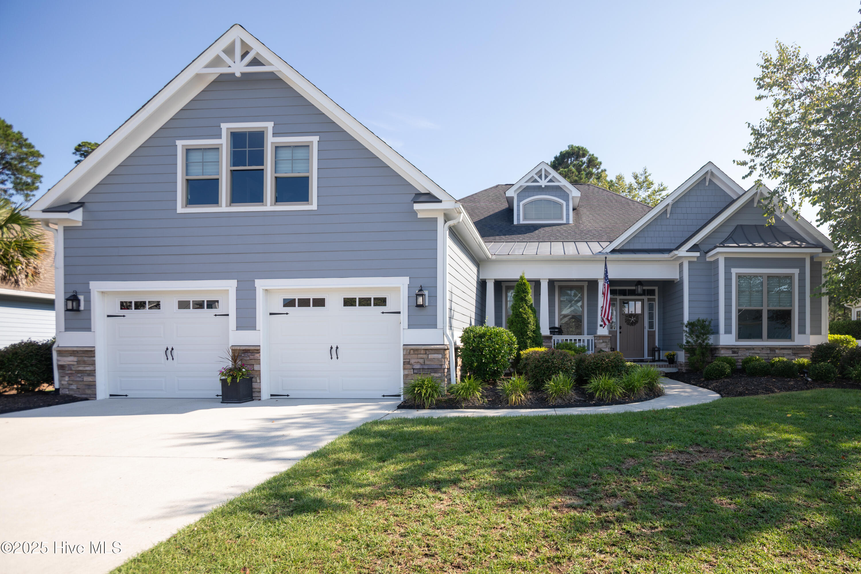 6020 Shore Park Drive Property Photo 1