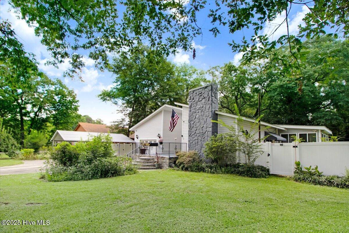308 Spring Creek Road Property Photo 3