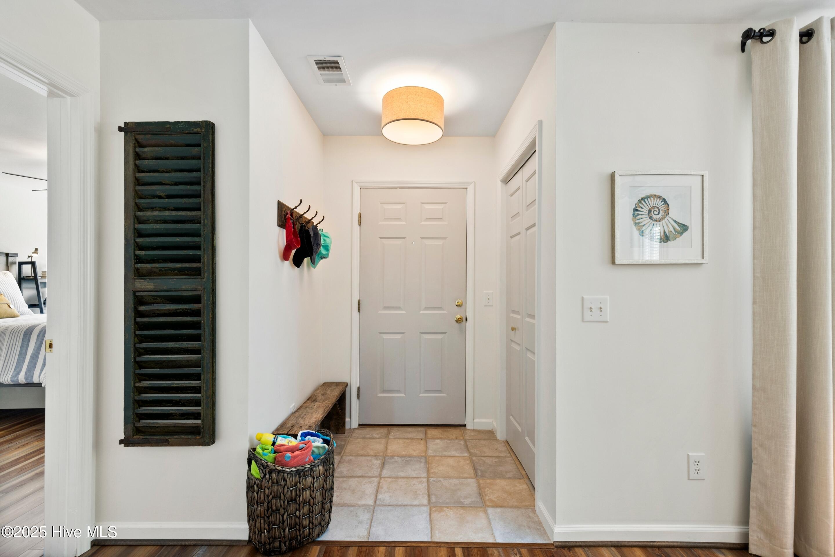 1620 Goley Hewett Road Unit 1401 Property Photo 6