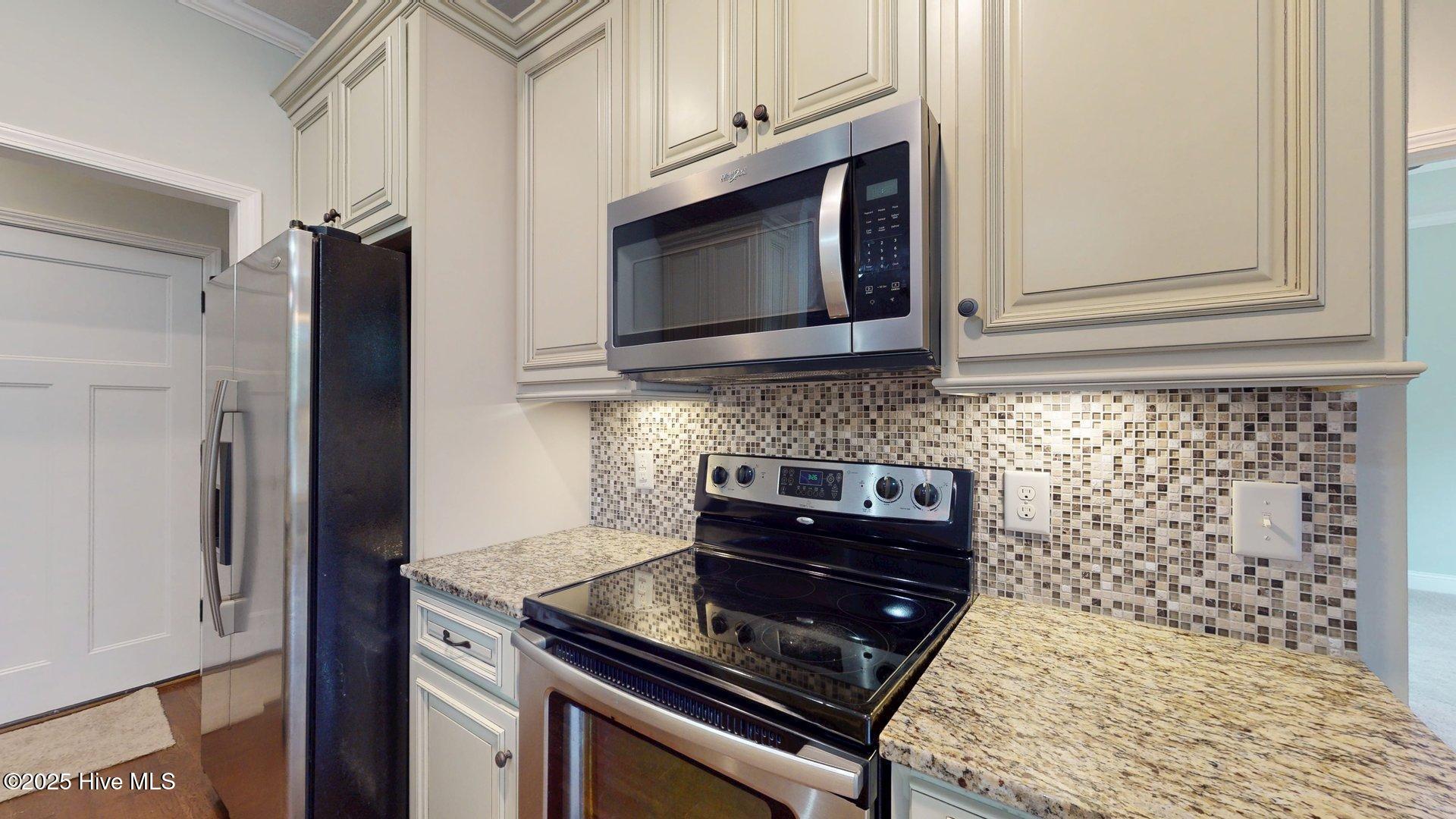 44 Spring Lake Drive Property Photo 17