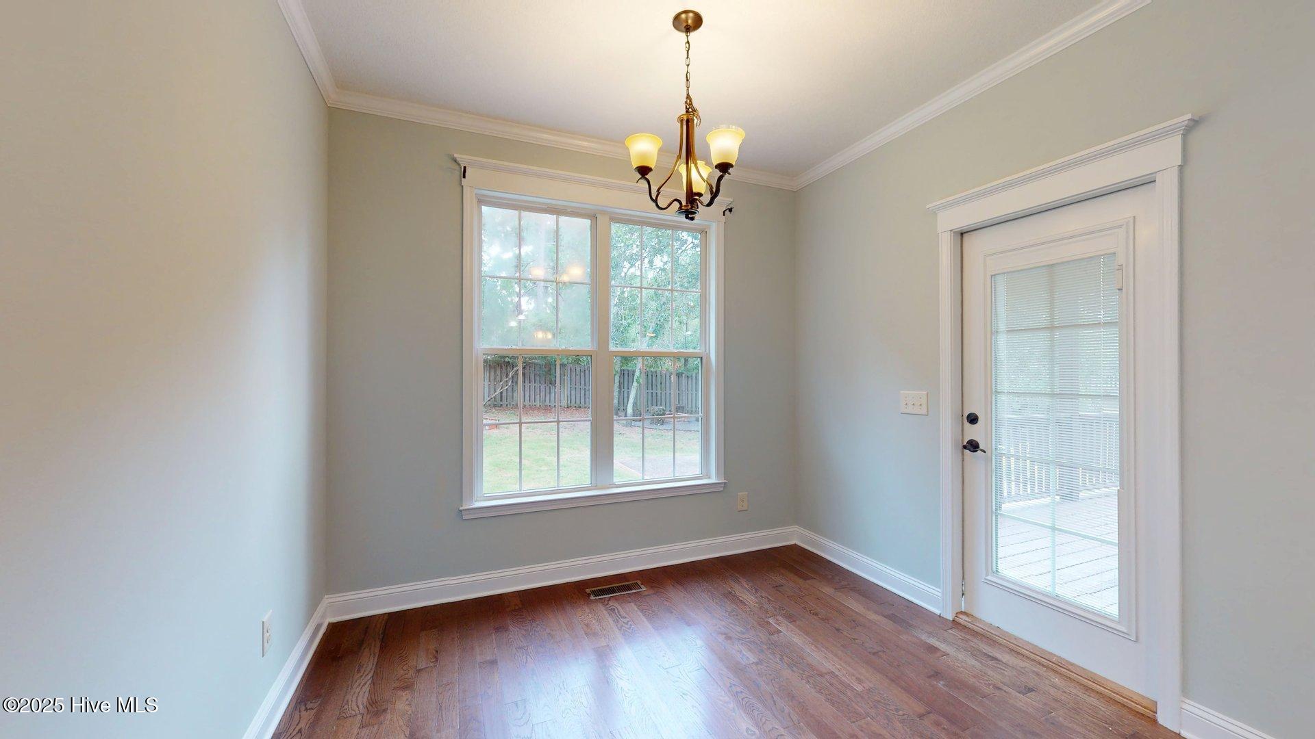 44 Spring Lake Drive Property Photo 19